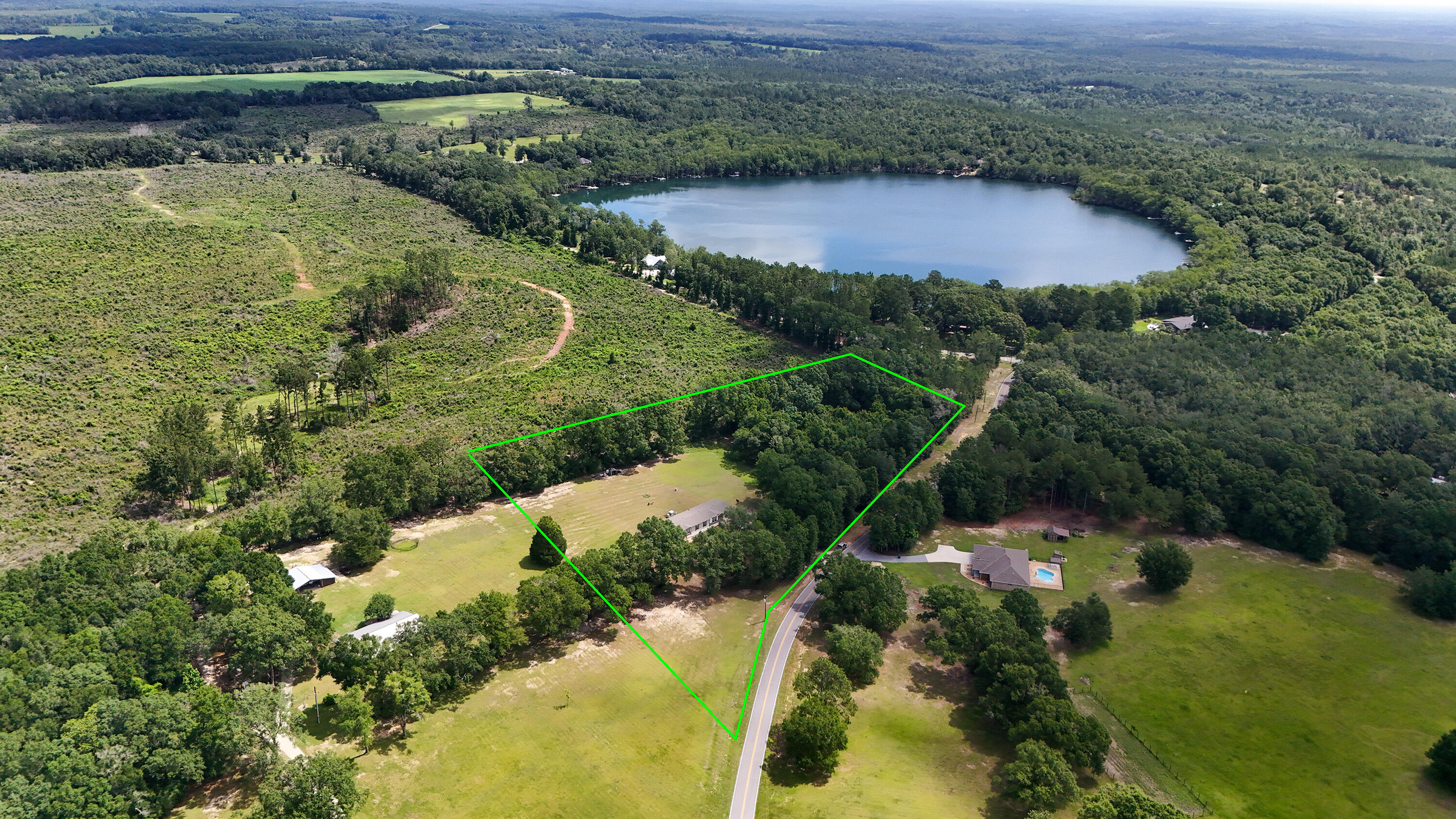 main property photo 39