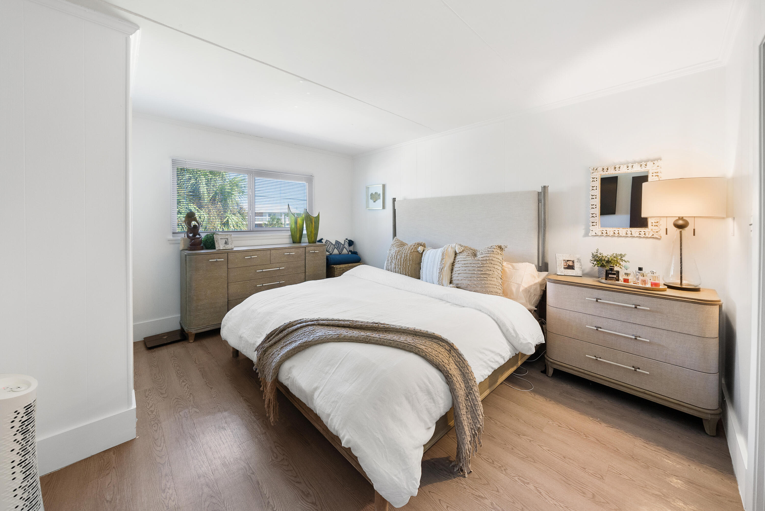 main property photo 64