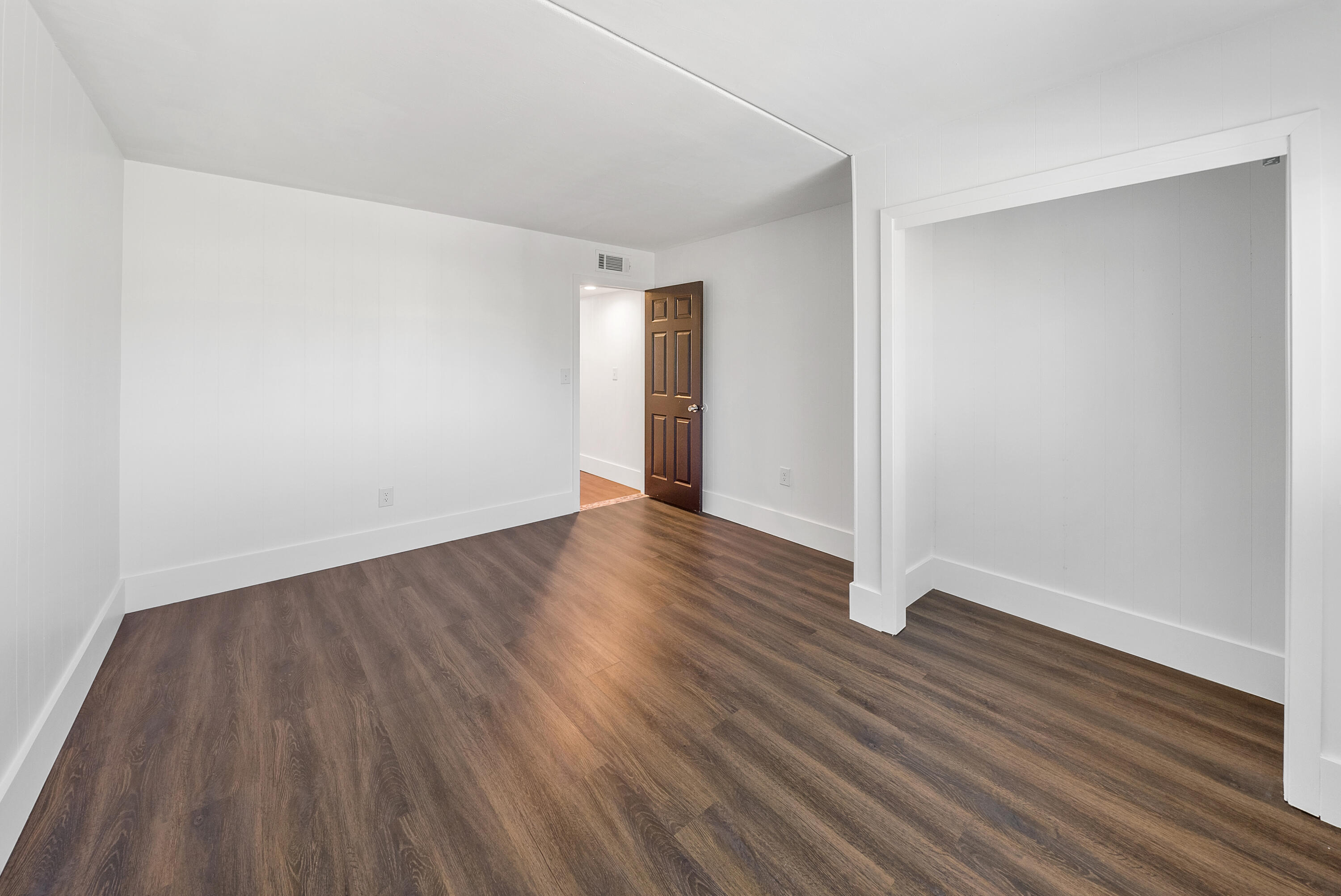 main property photo 77