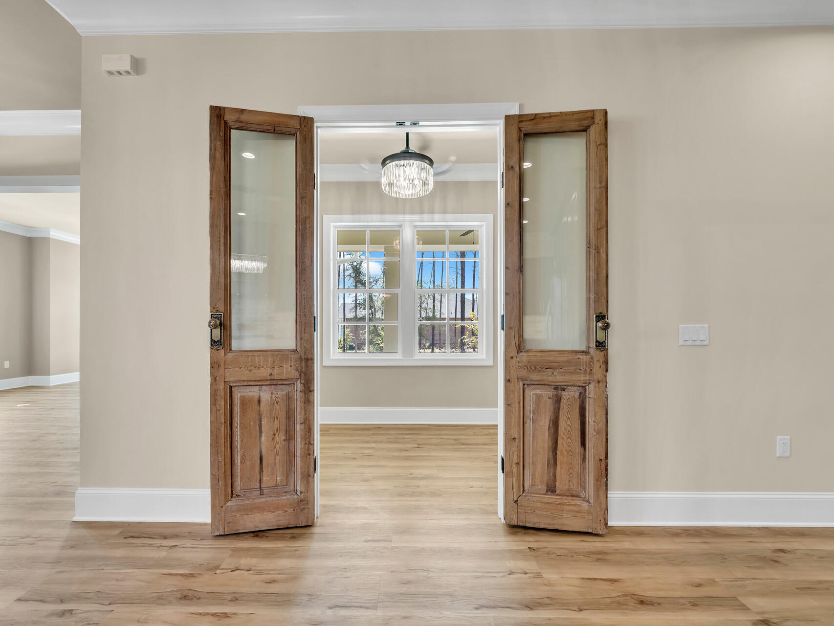 property viewer photo 18