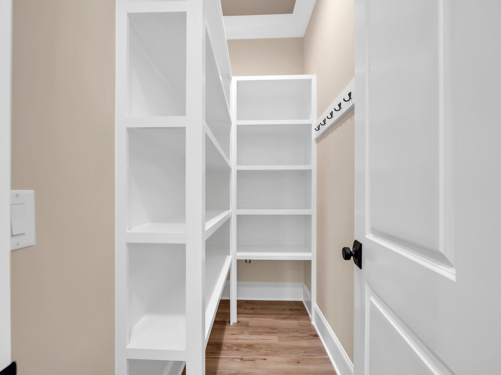 property viewer photo 20