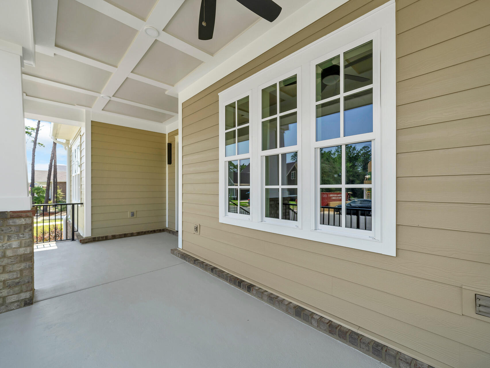 property viewer photo 4