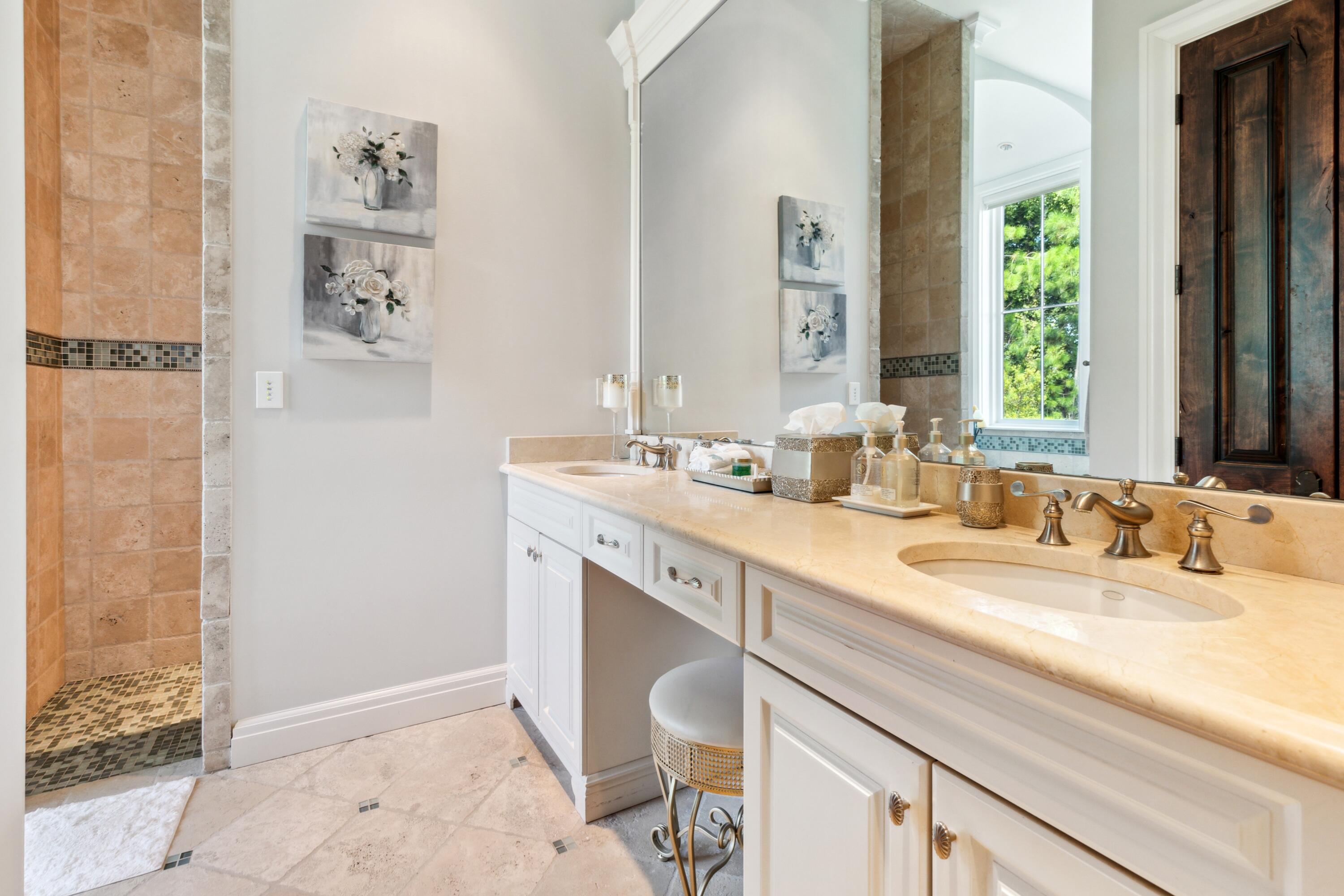 main property photo 111