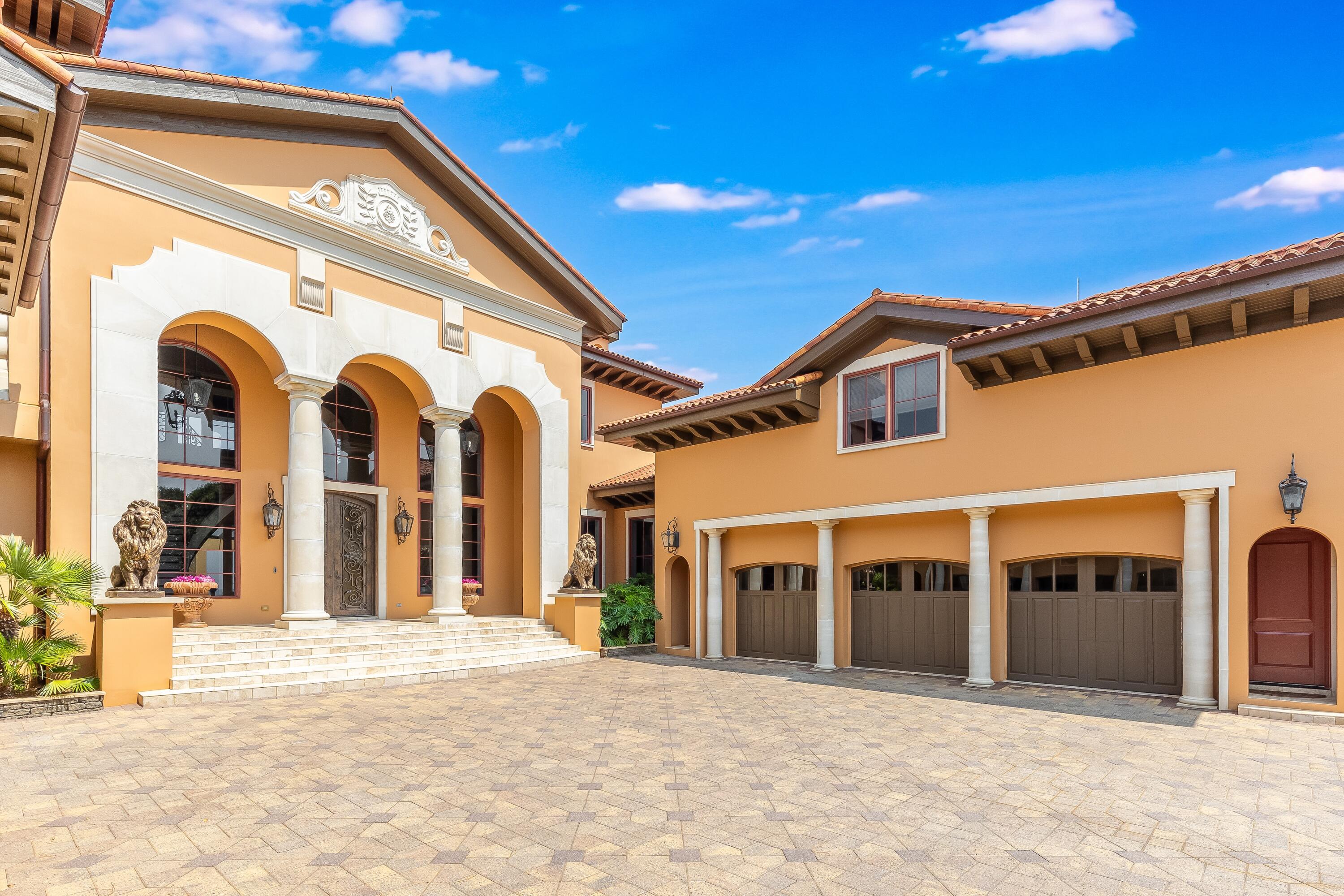 main property photo 16