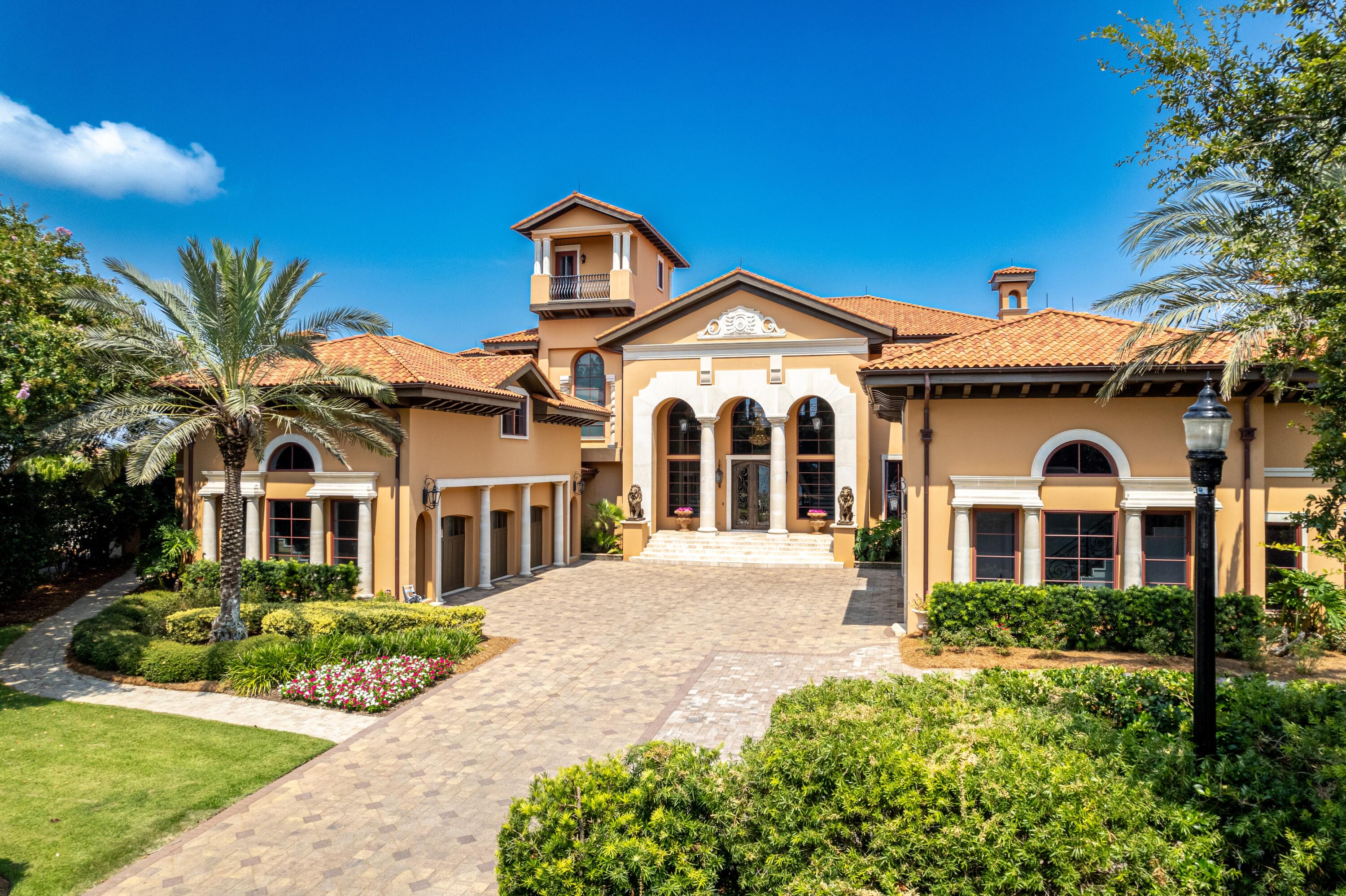 main property photo 17