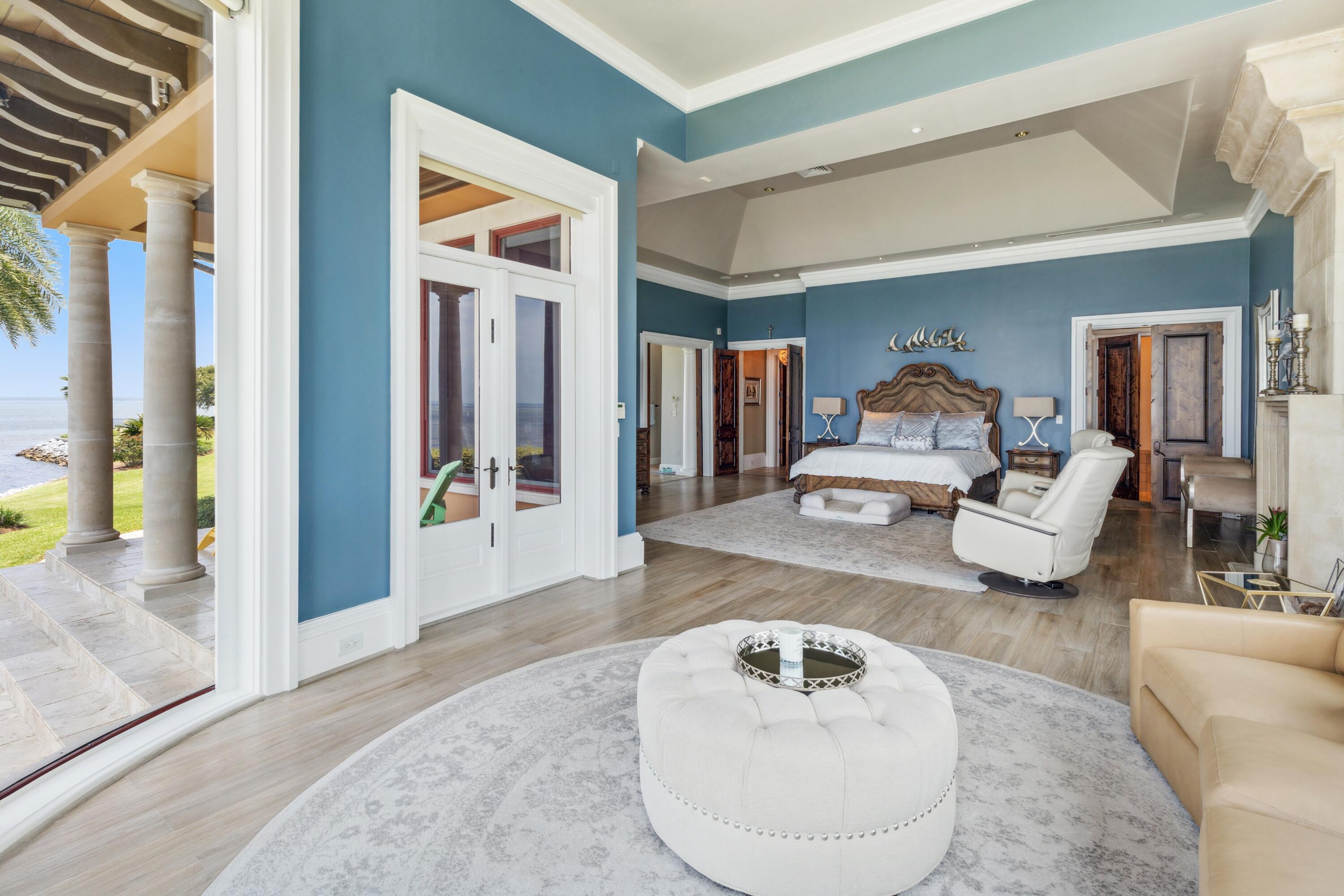 main property photo 49