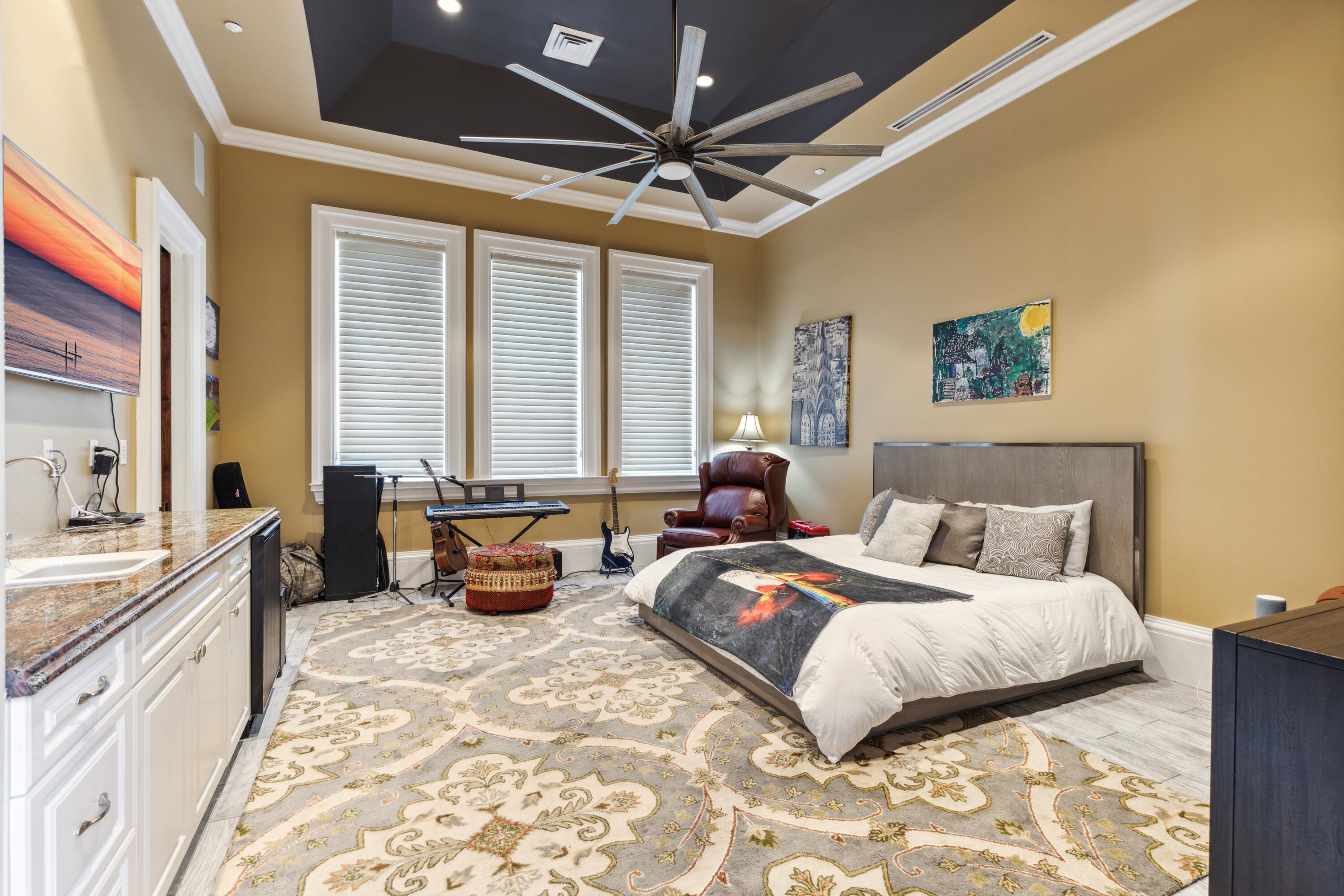 main property photo 62