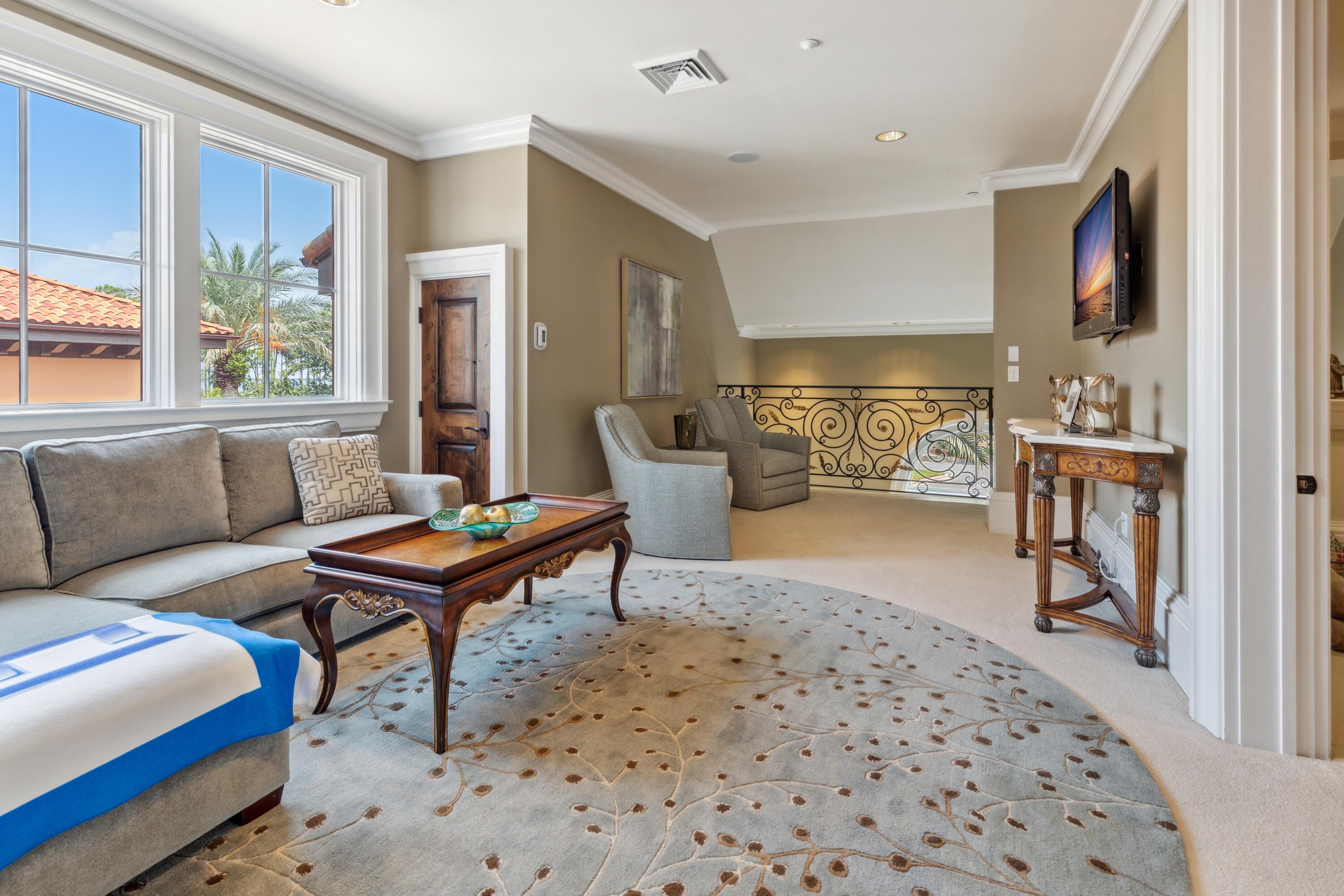main property photo 78