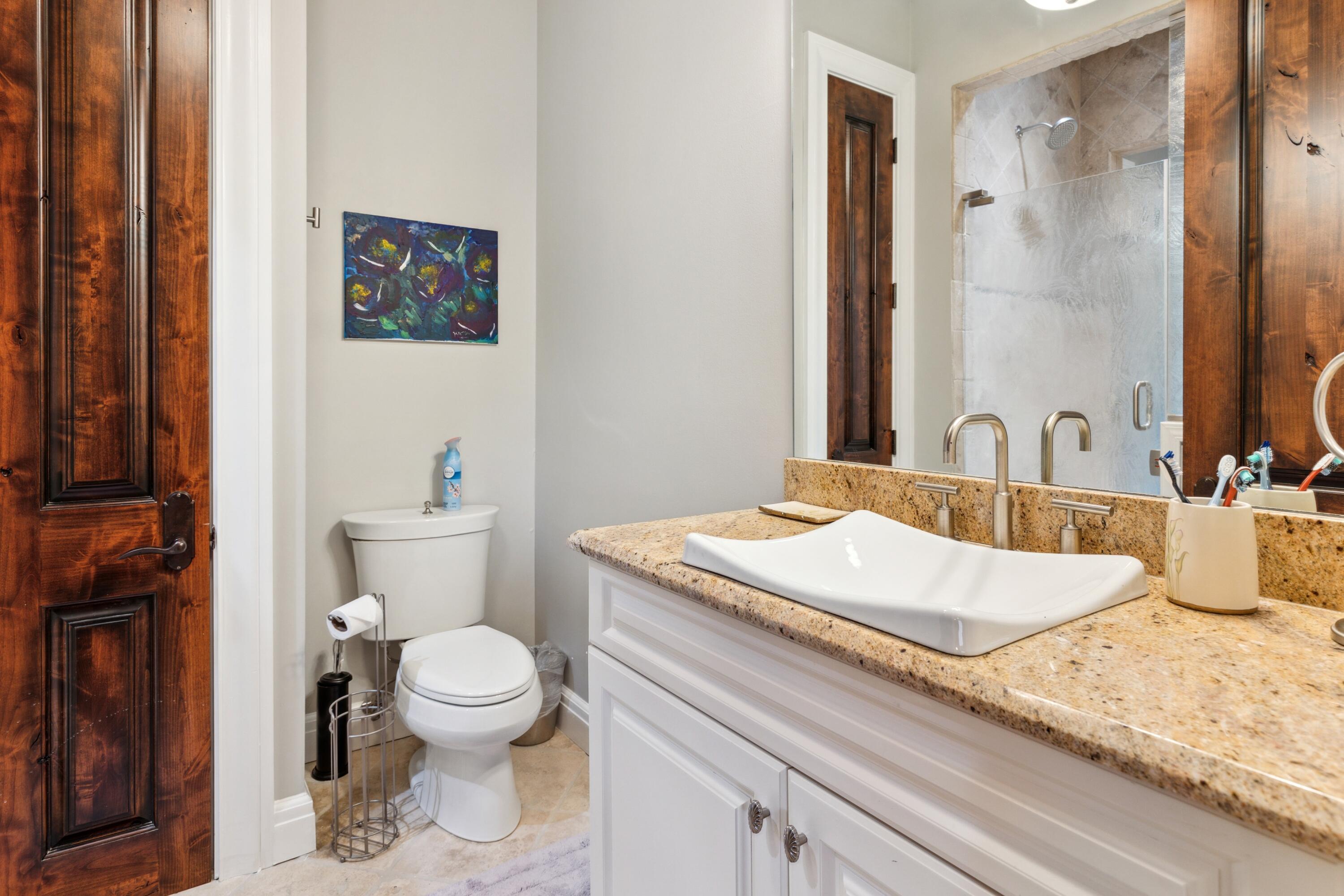 main property photo 90