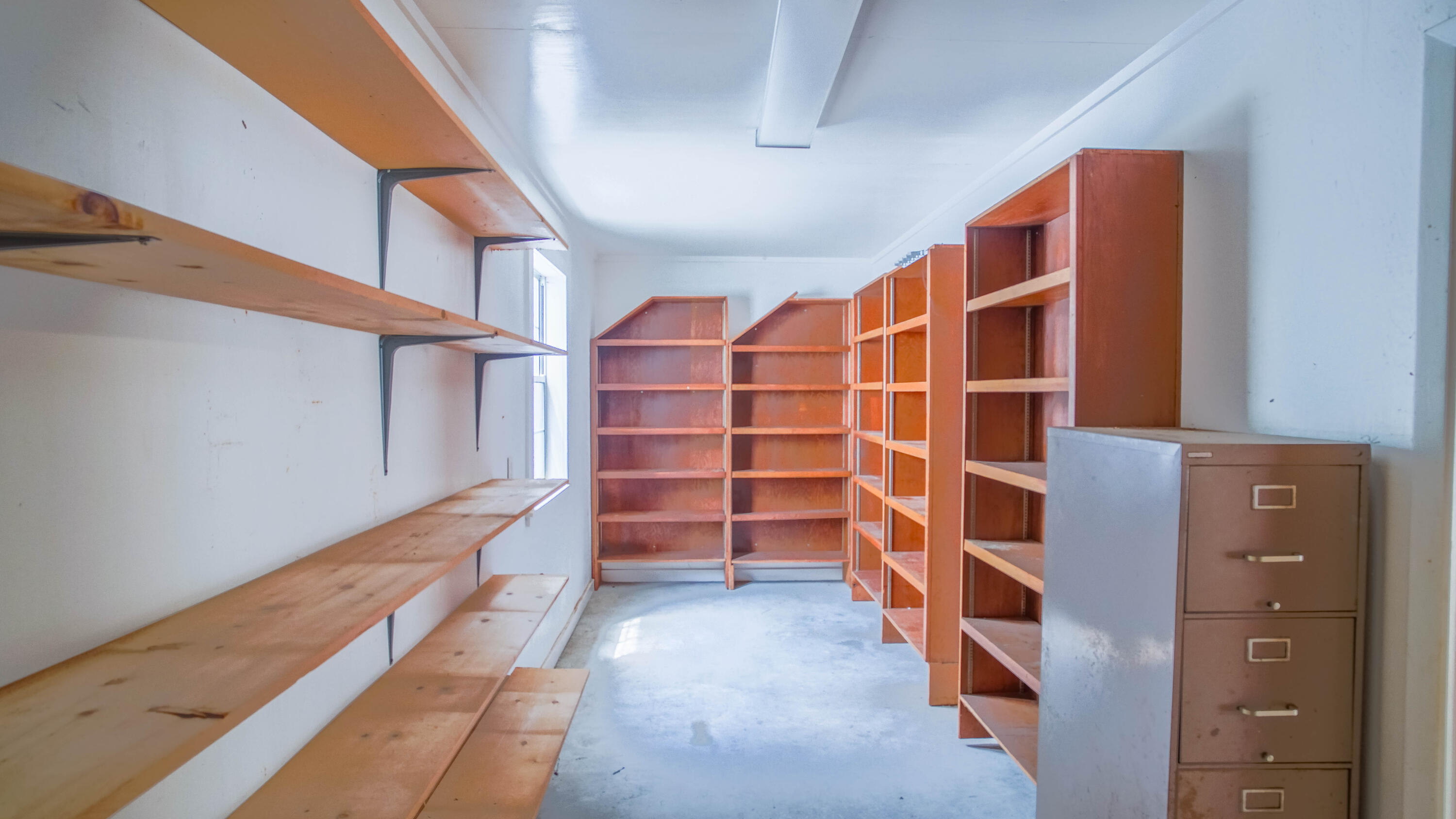 main property photo 50