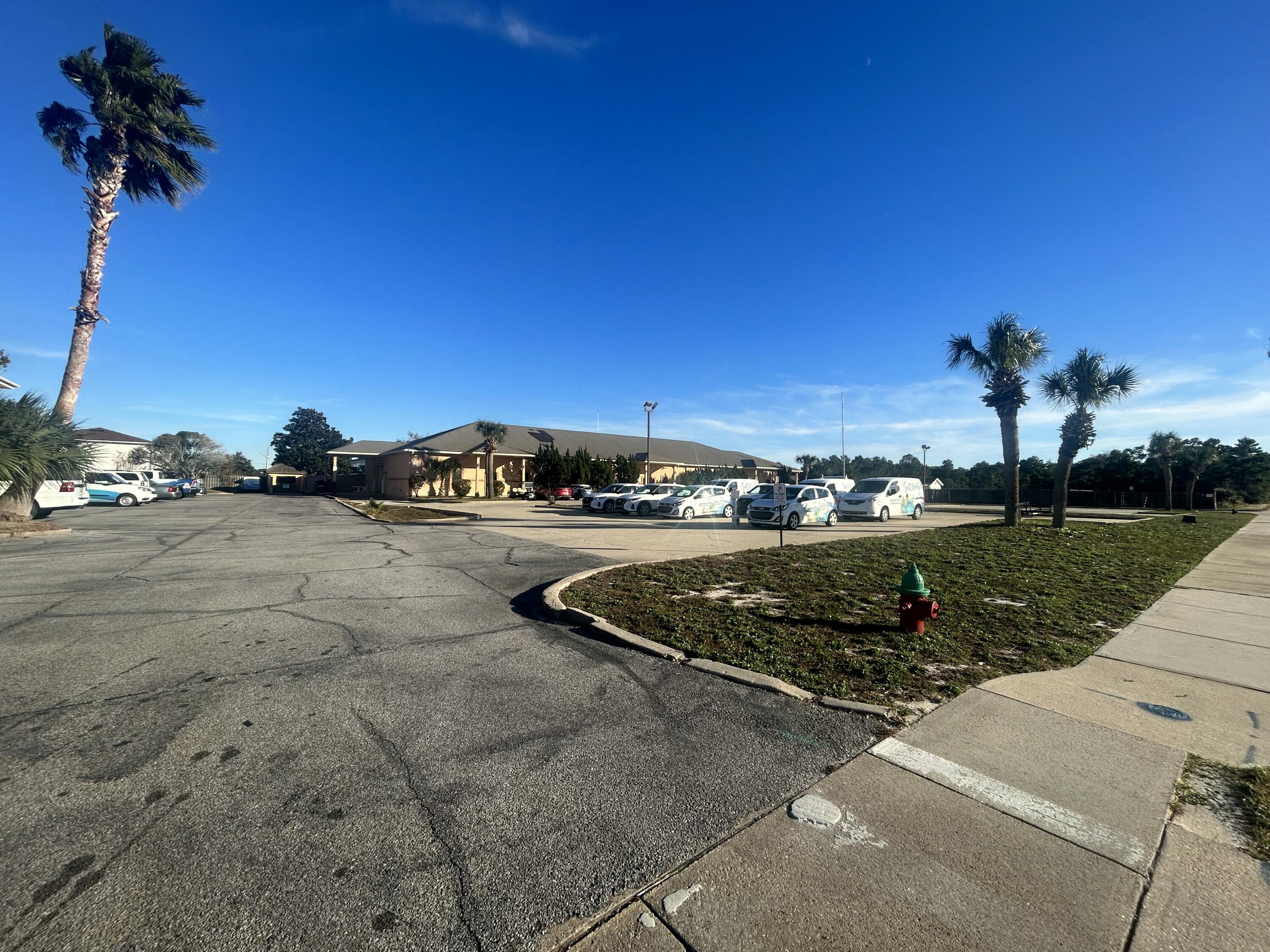 main property photo 11