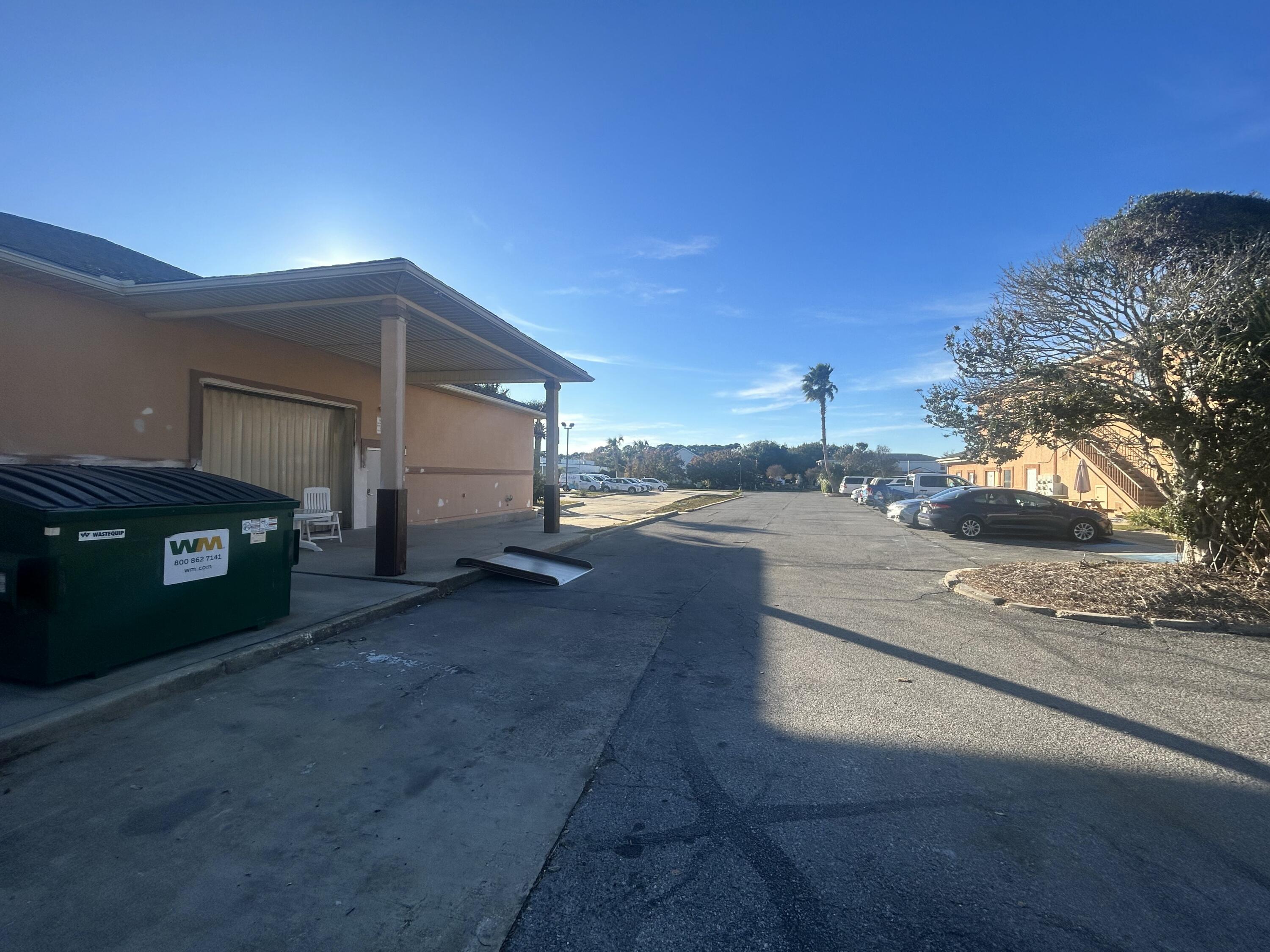 main property photo 9
