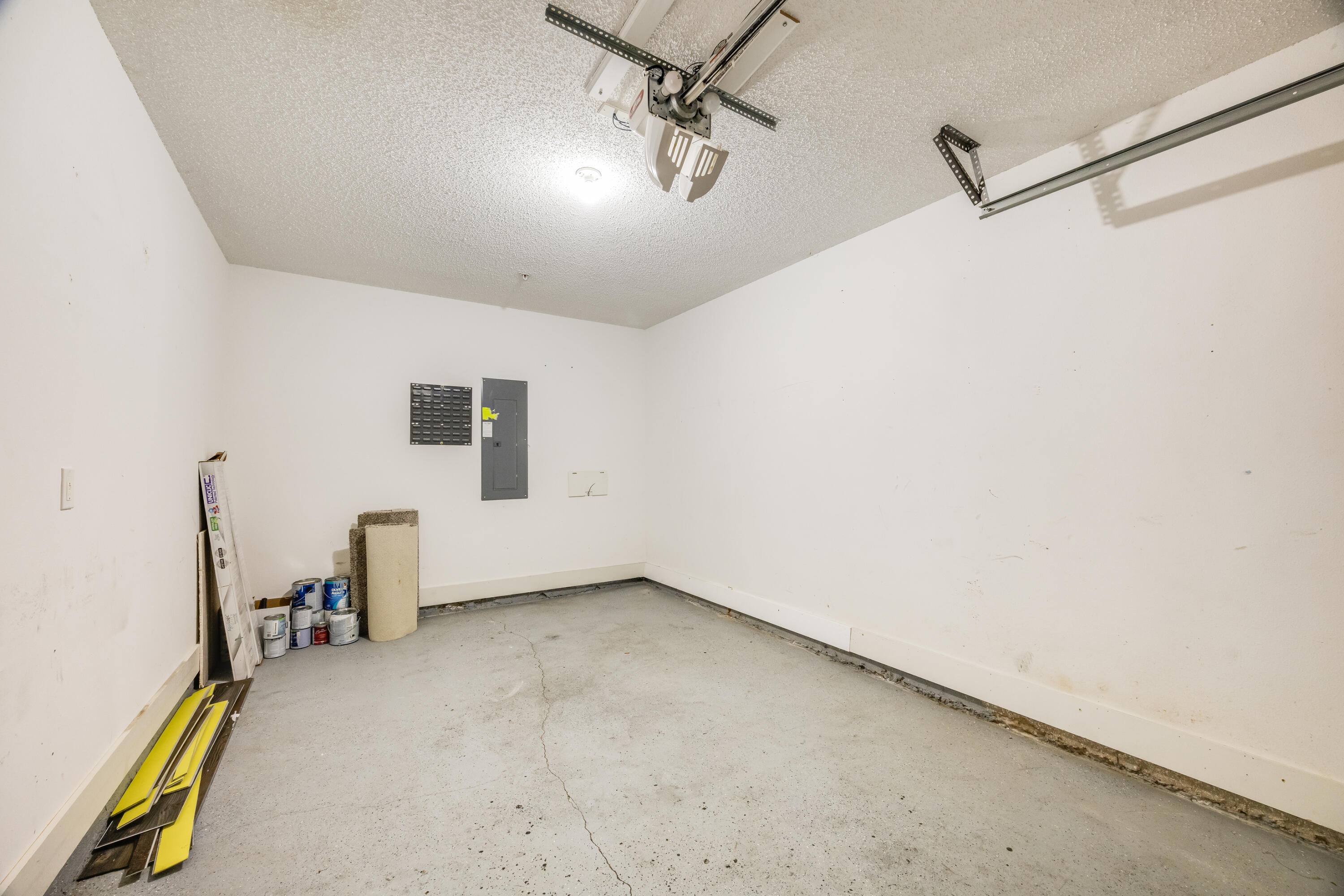 property viewer photo 18