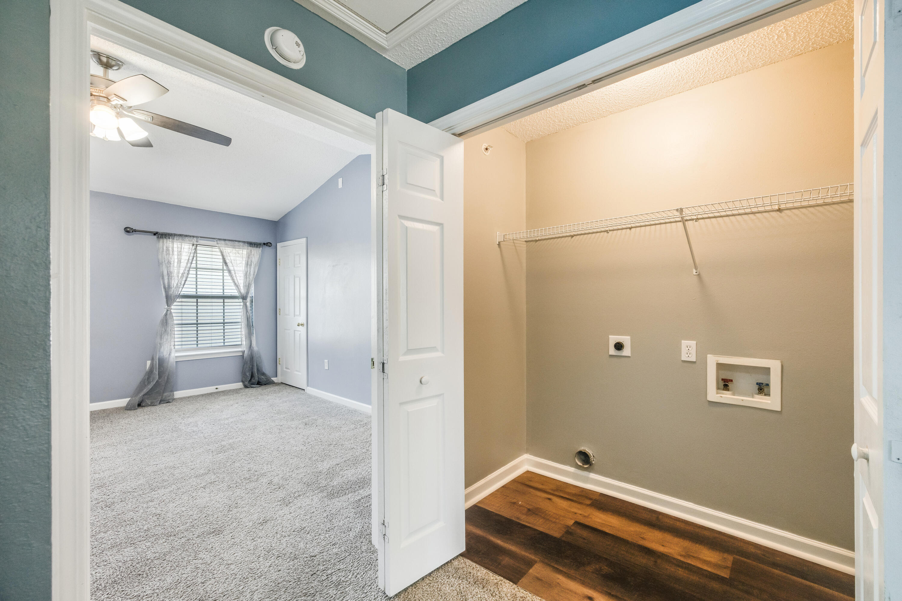 property viewer photo 25
