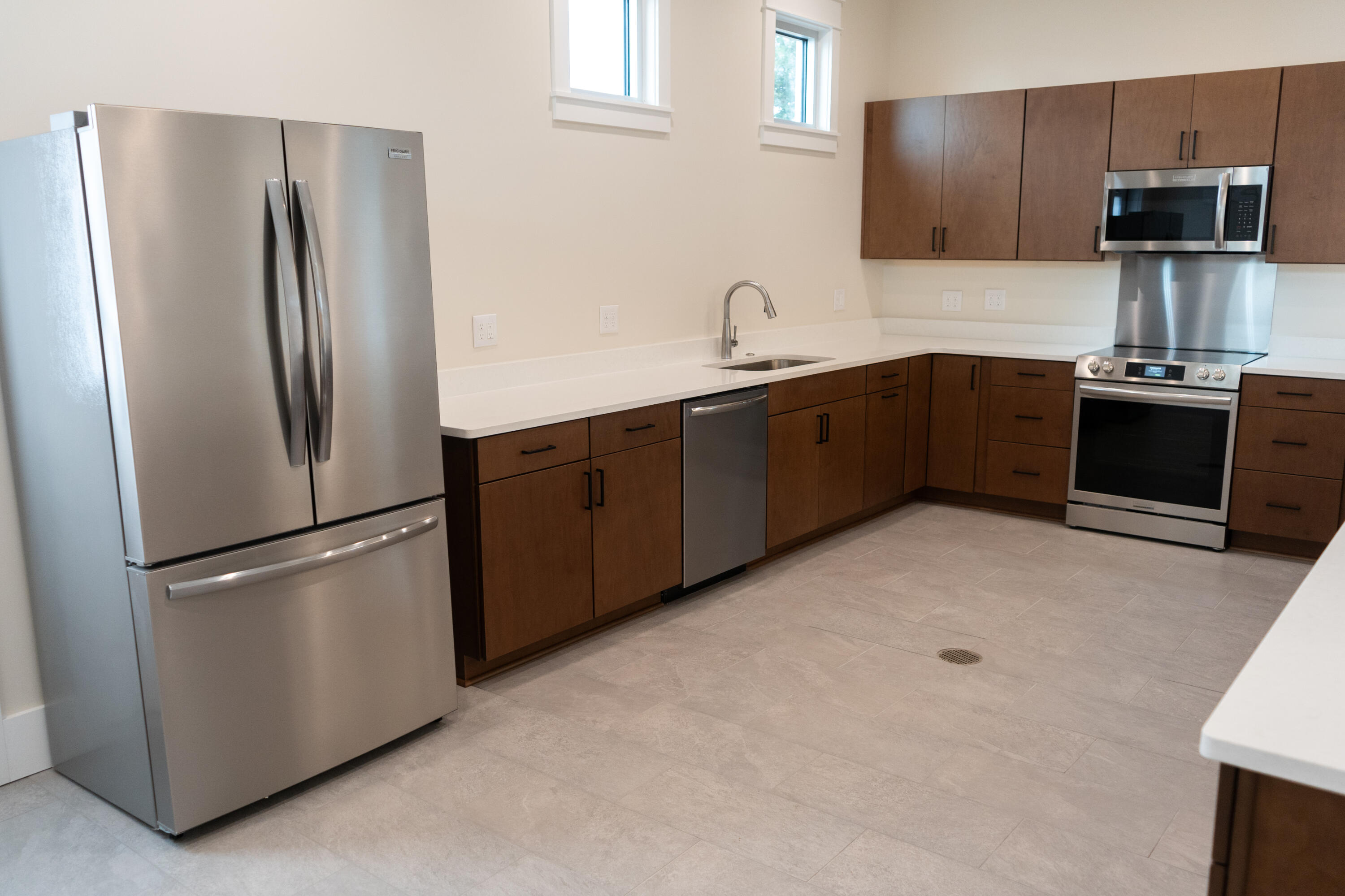 property viewer photo 19