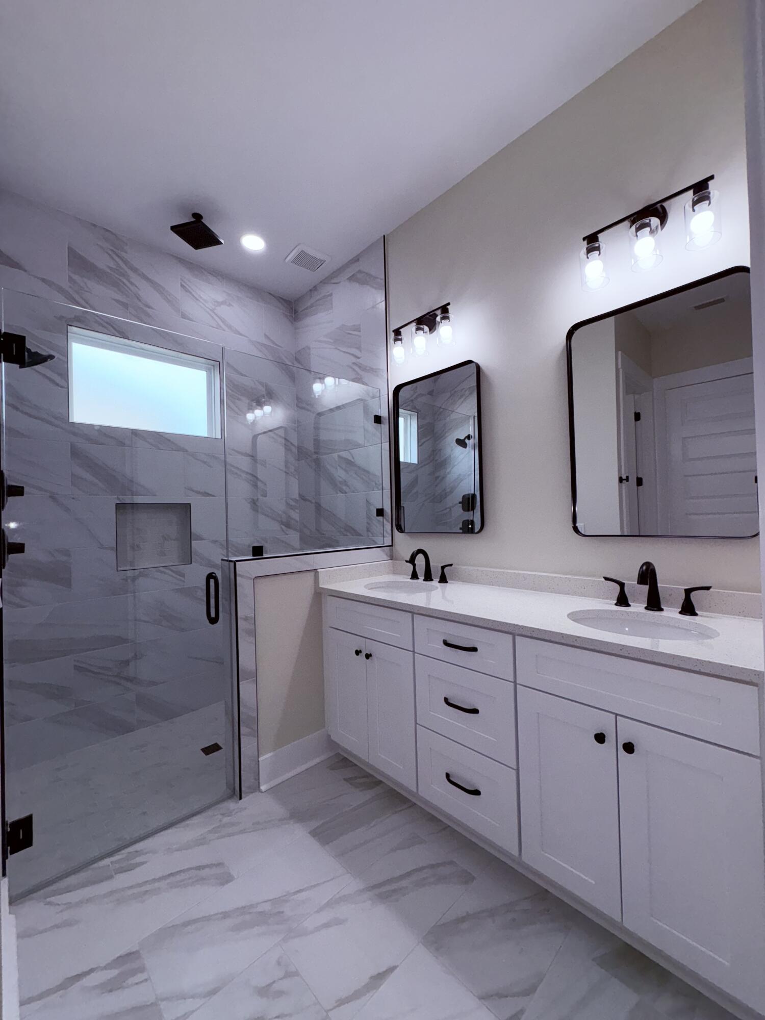 property viewer photo 8