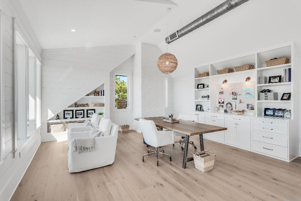 main property photo 64