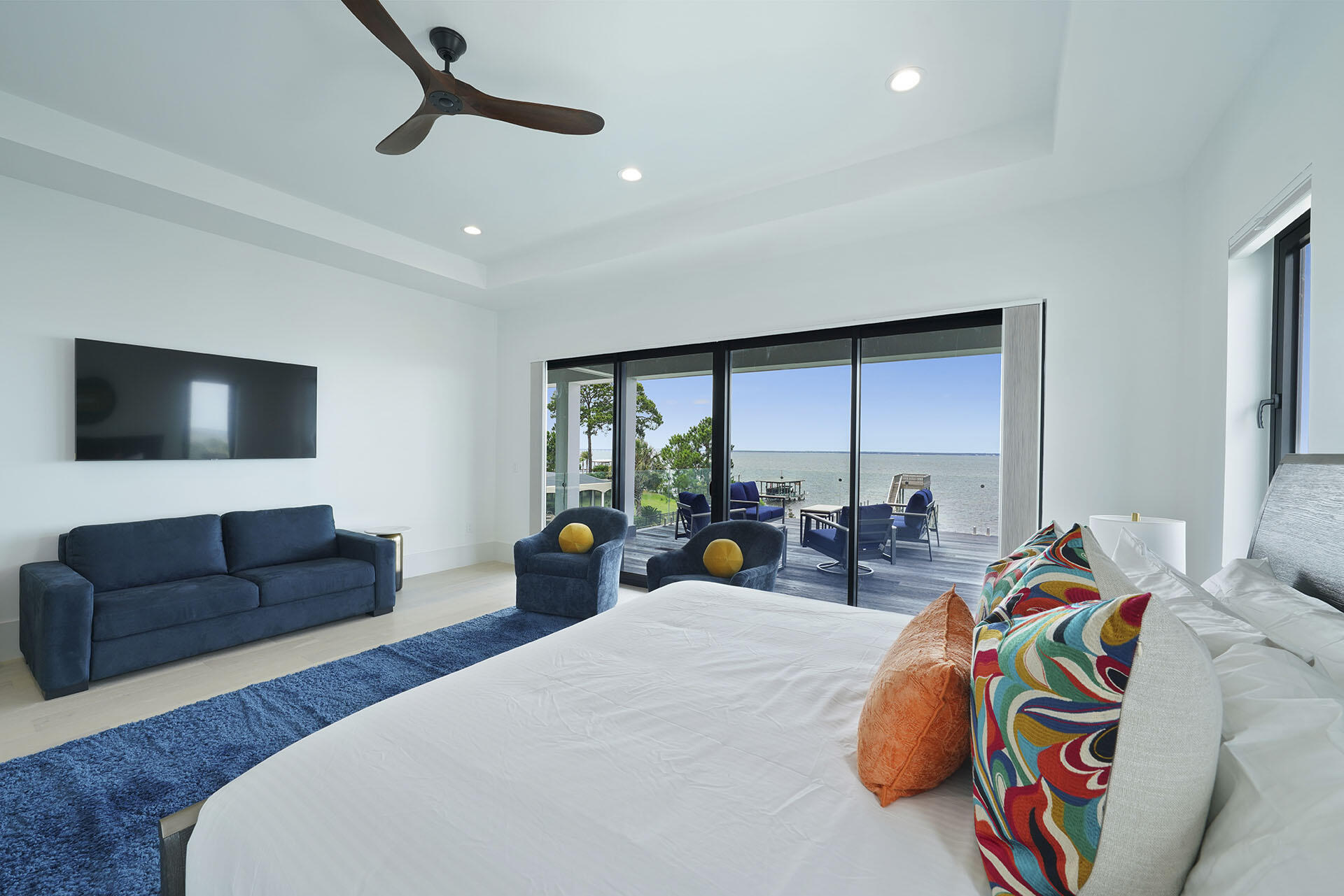 main property photo 64