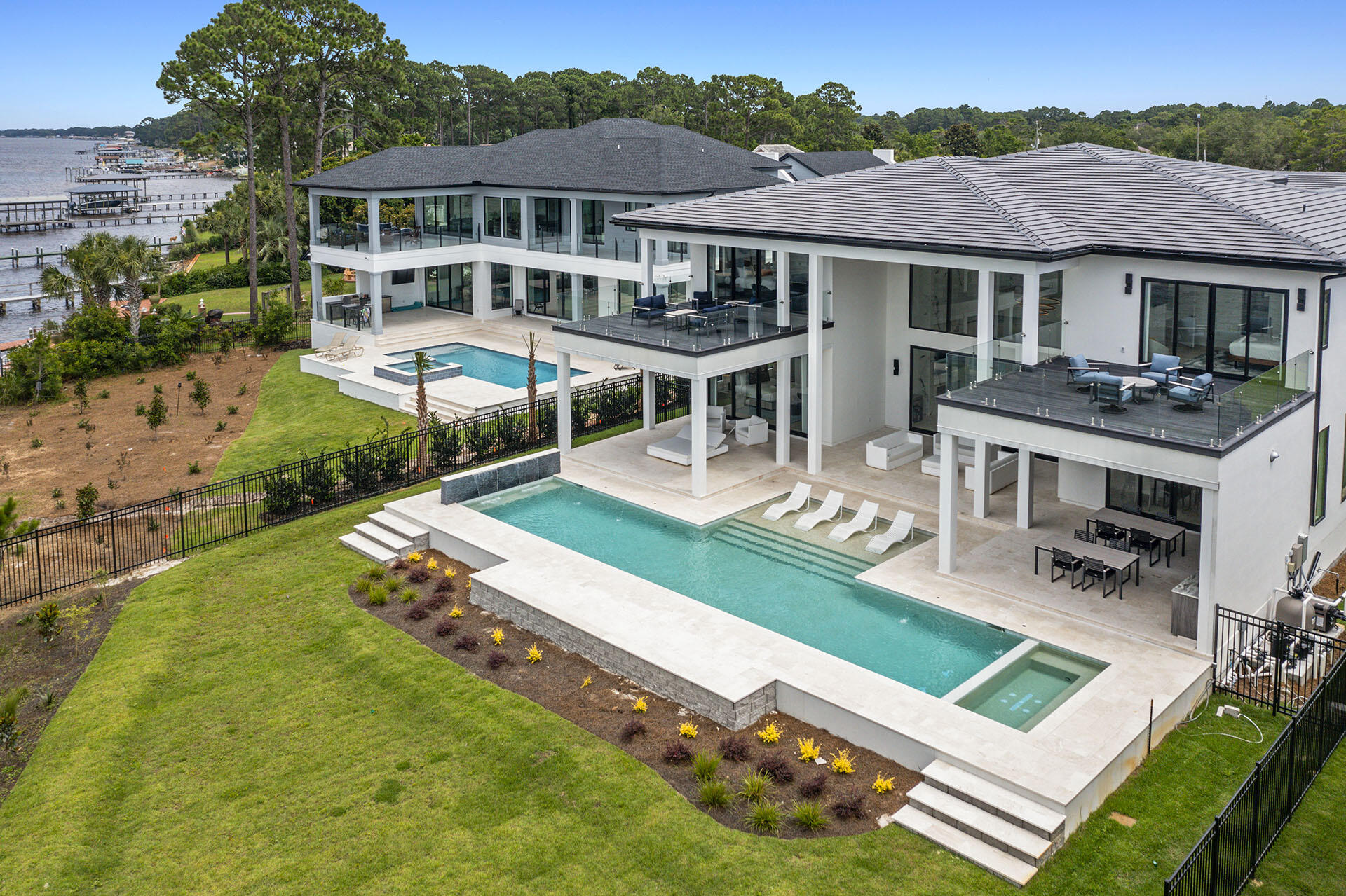 main property photo 69