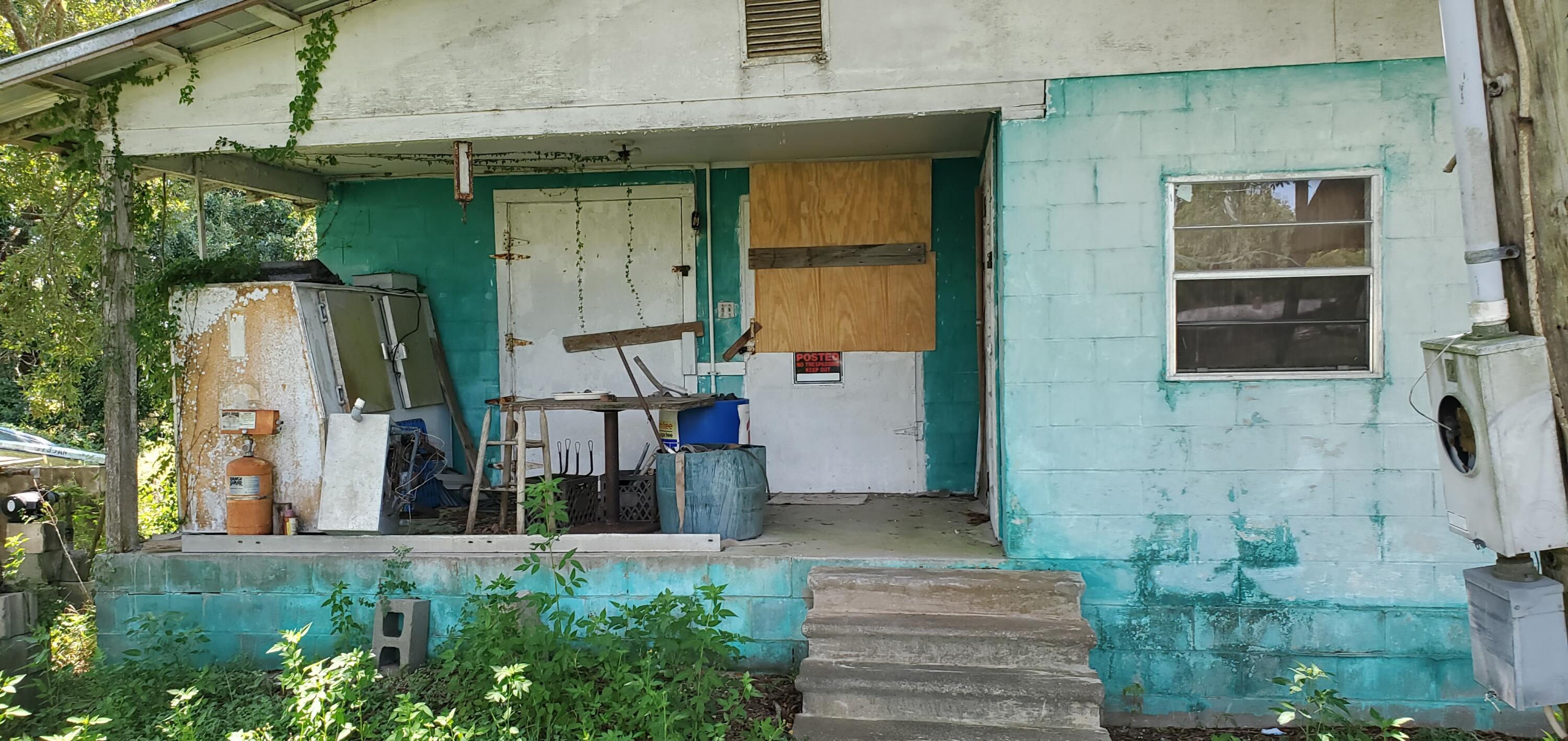 main property photo 14