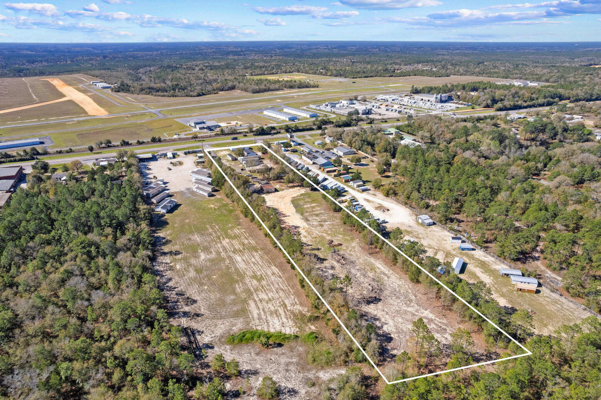 main property photo 10