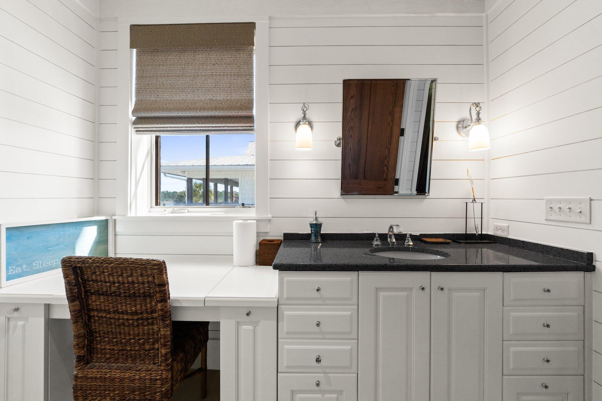 main property photo 70