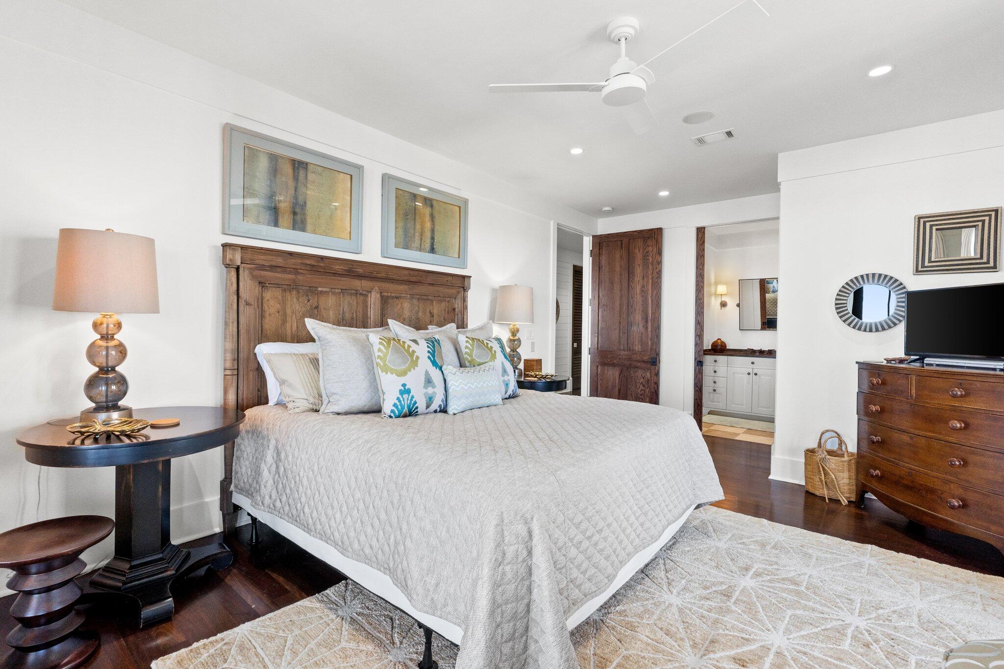 main property photo 93