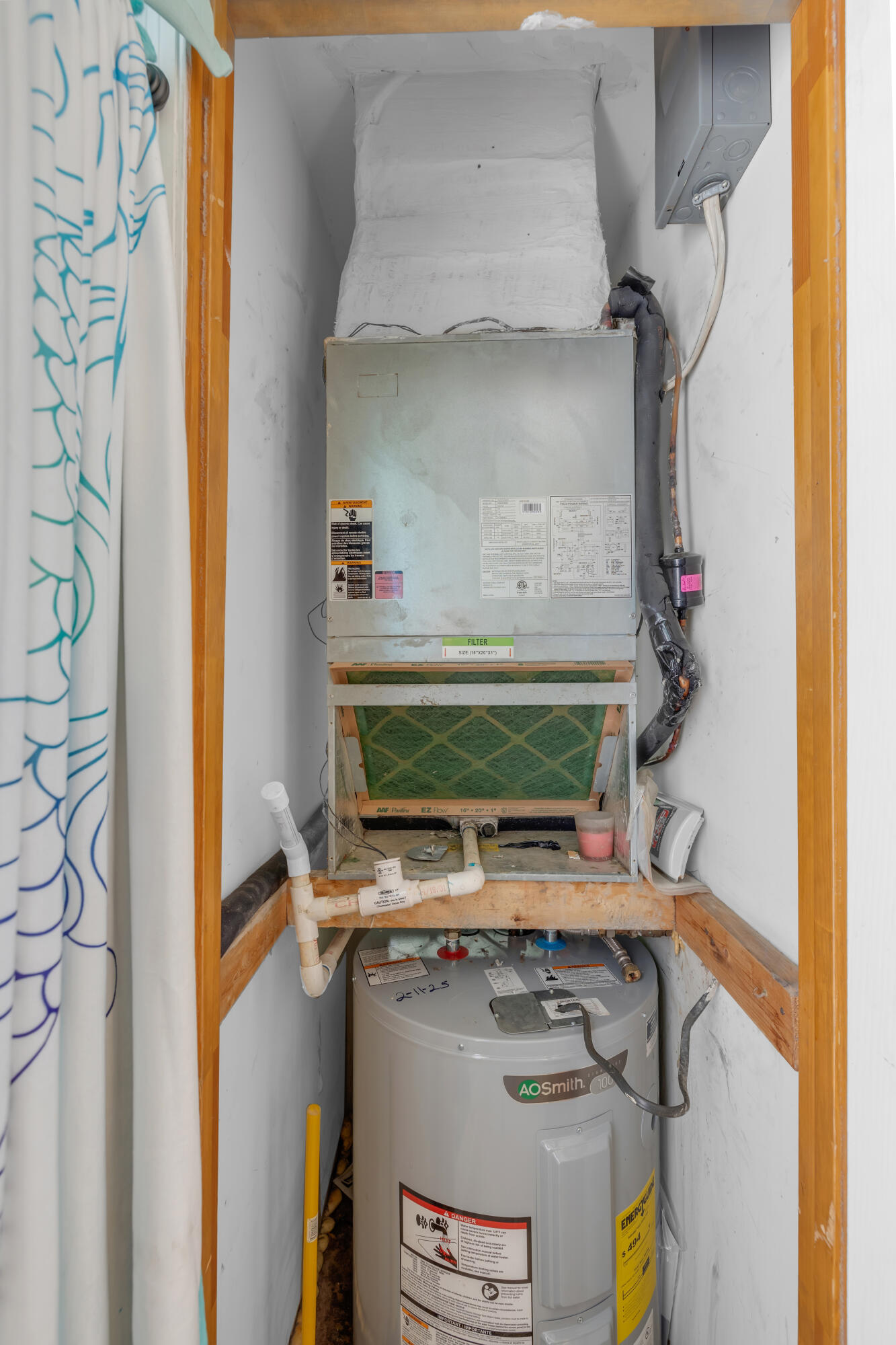 main property photo 19