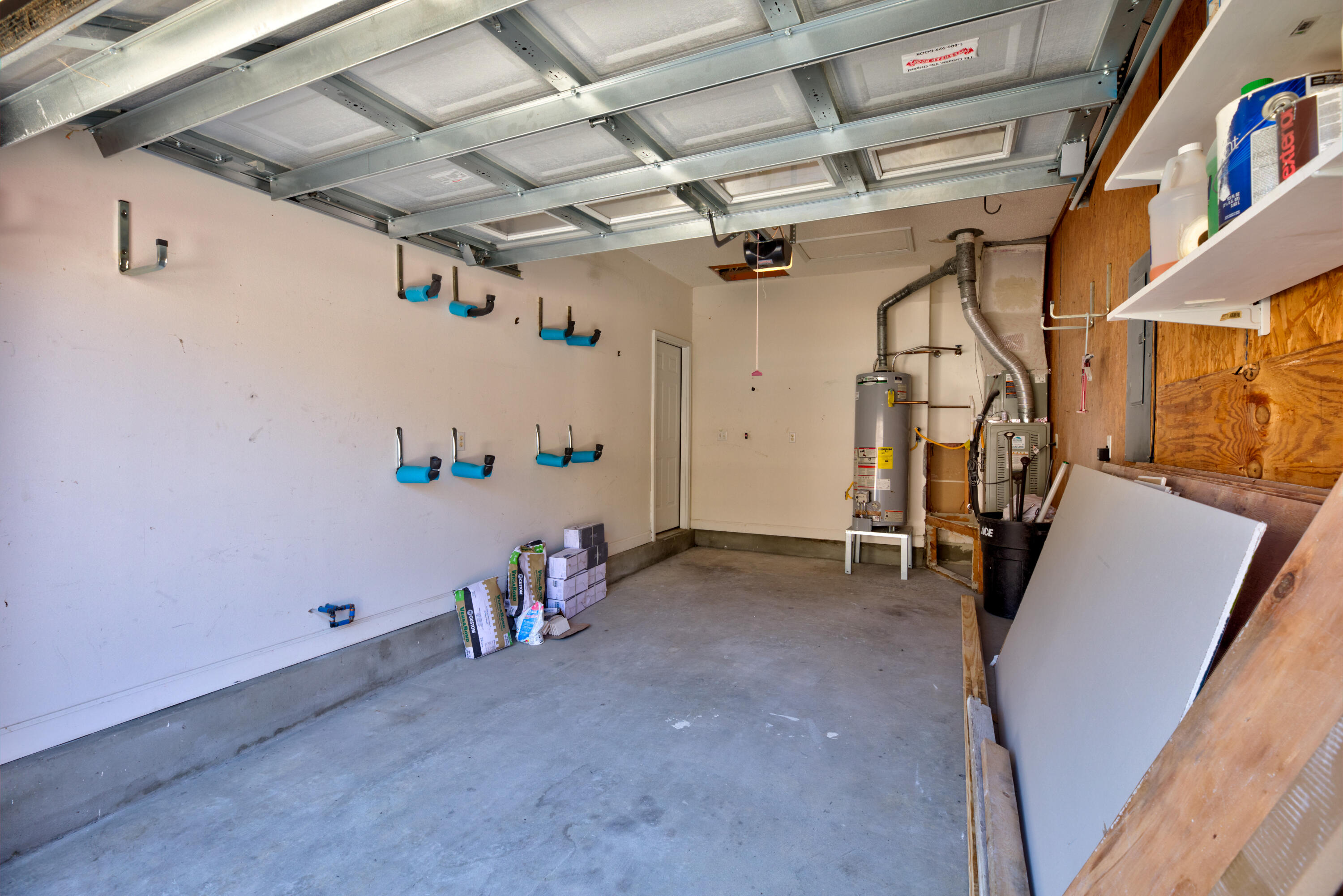 main property photo 21