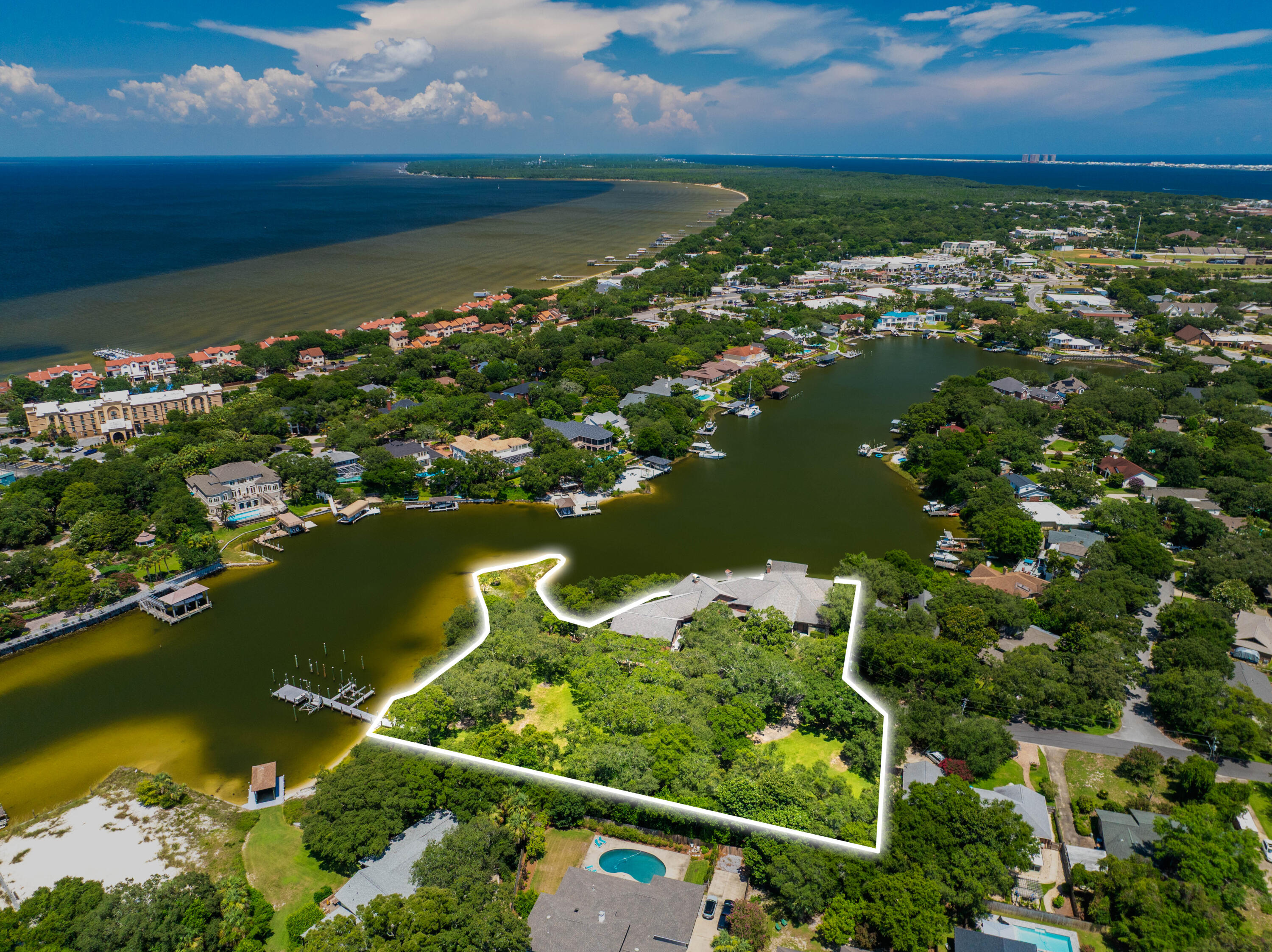 main property photo 99