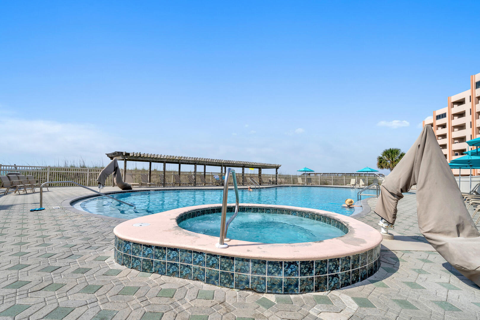 main property photo 21