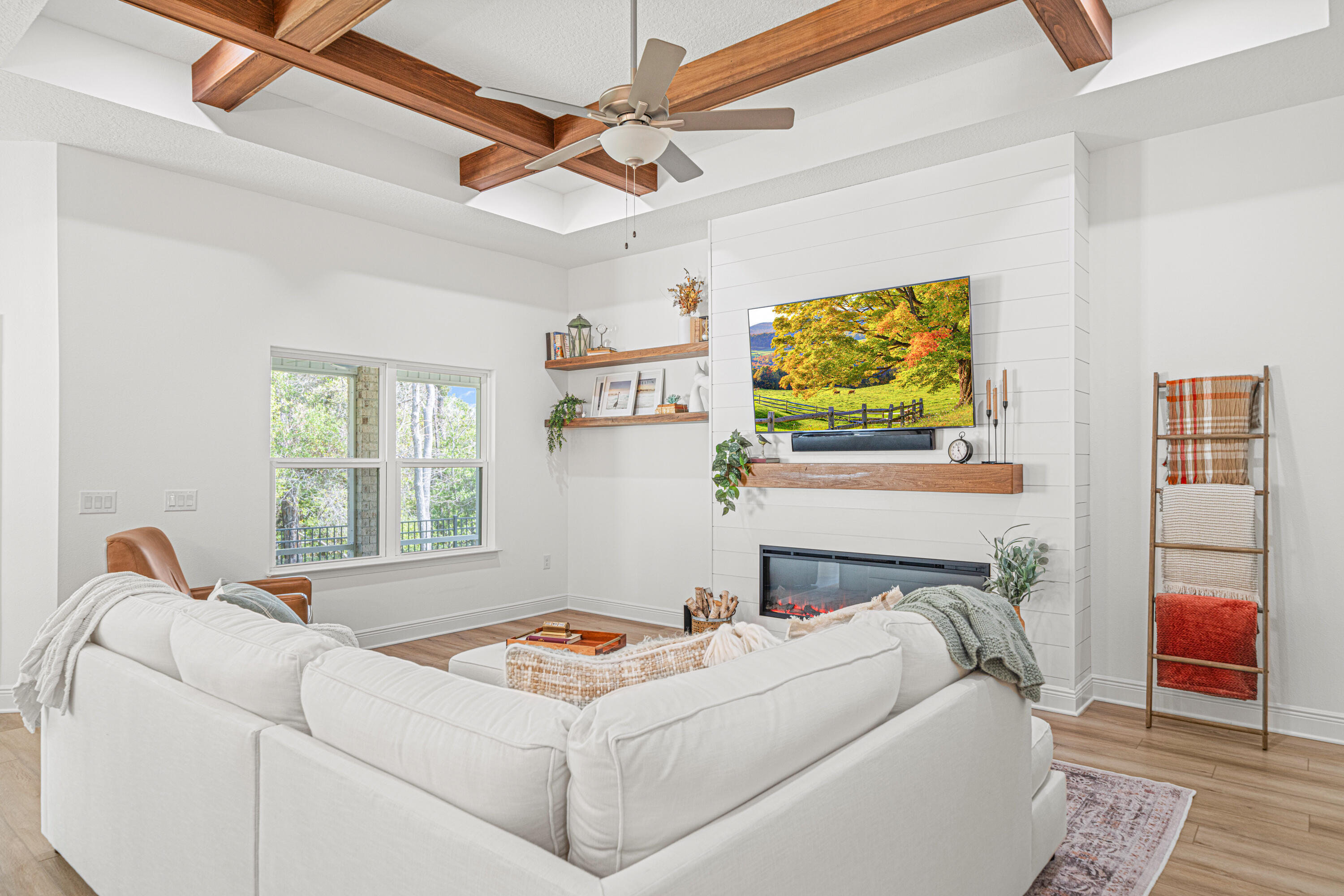 property viewer photo 13