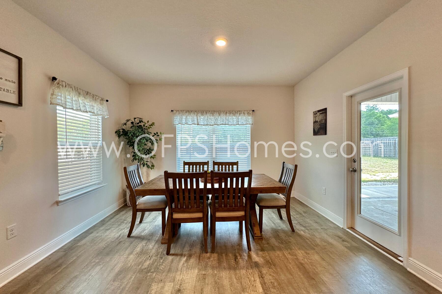 property viewer photo 19