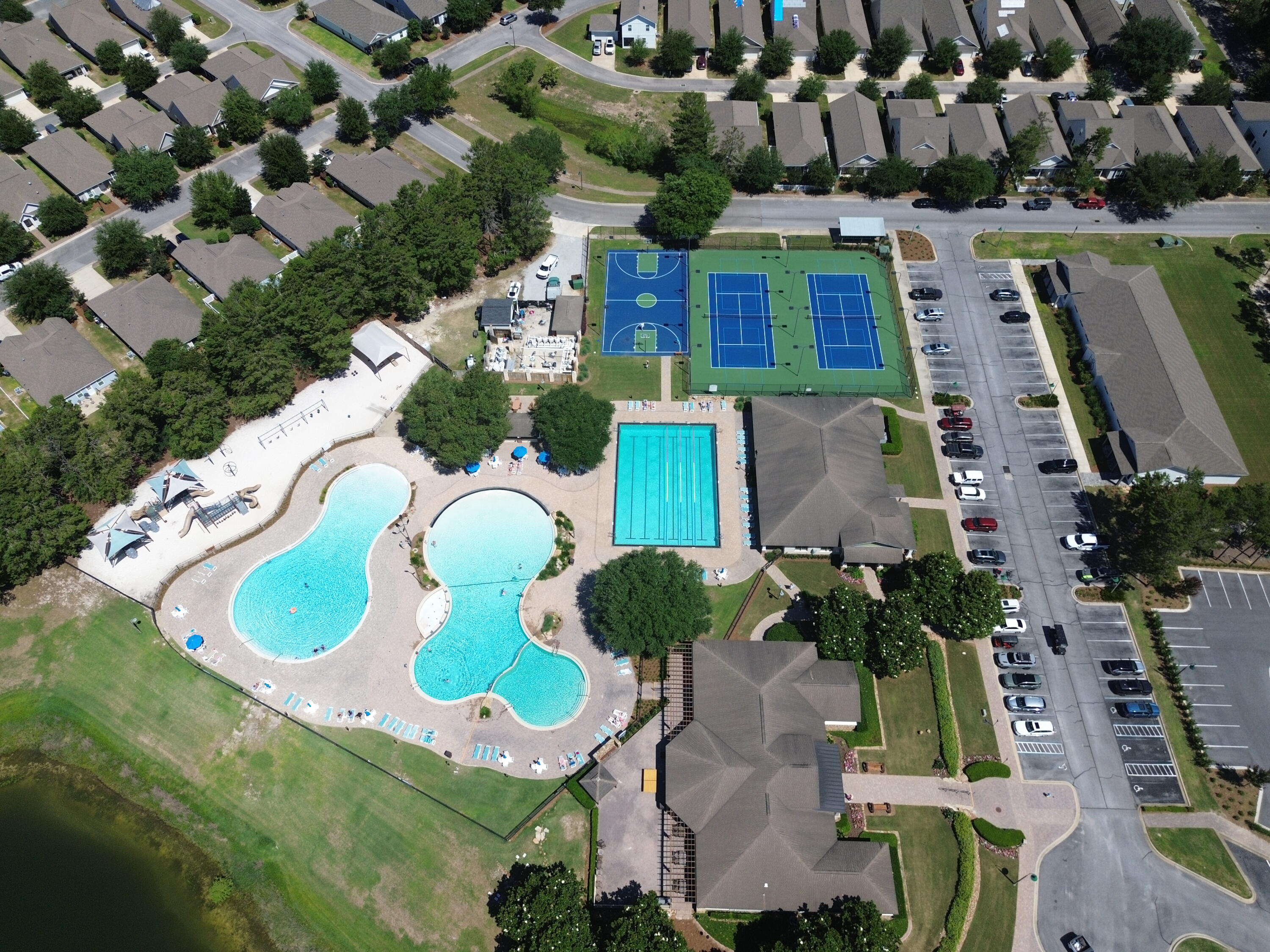 main property photo 46