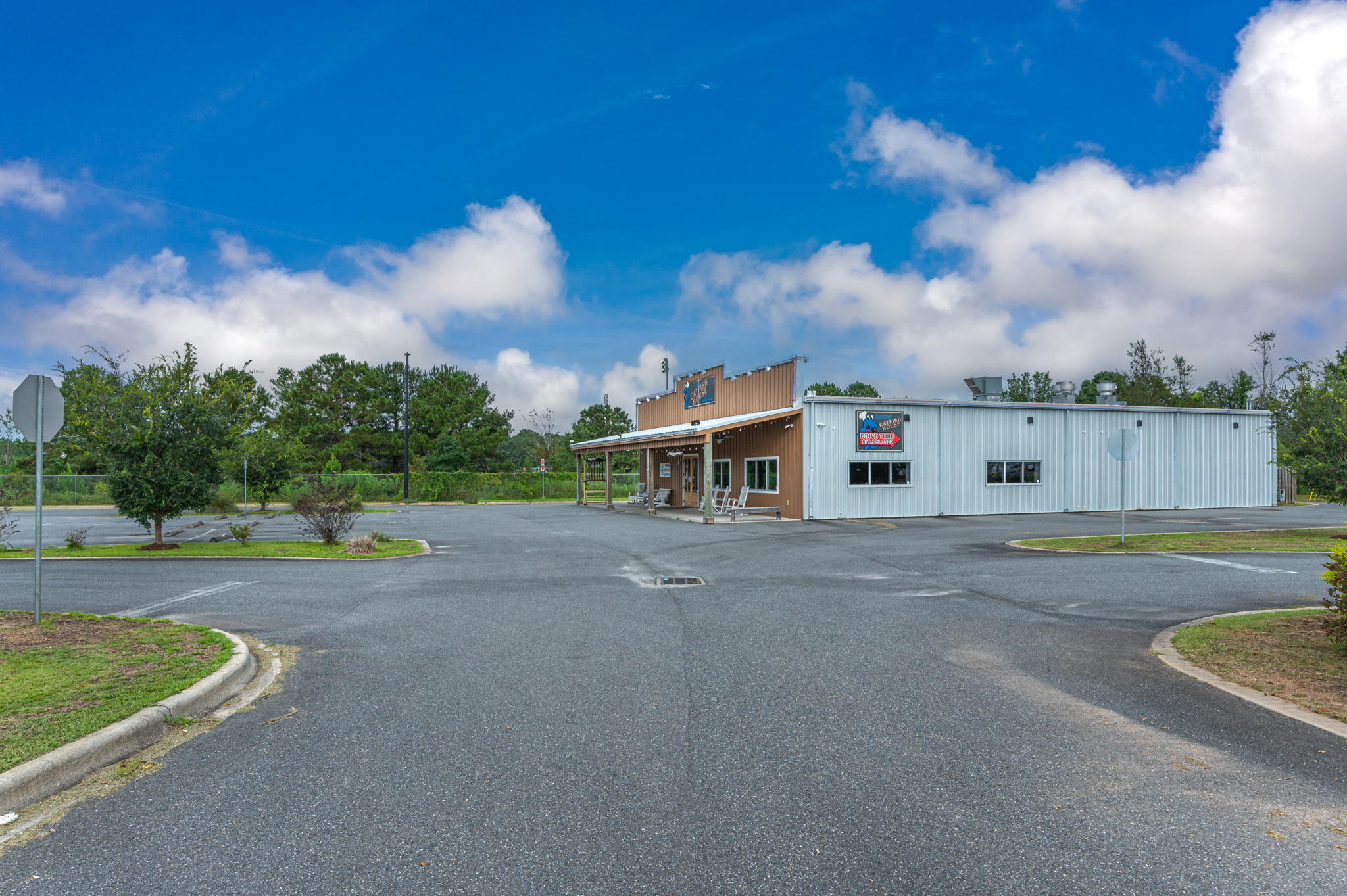 main property photo 48