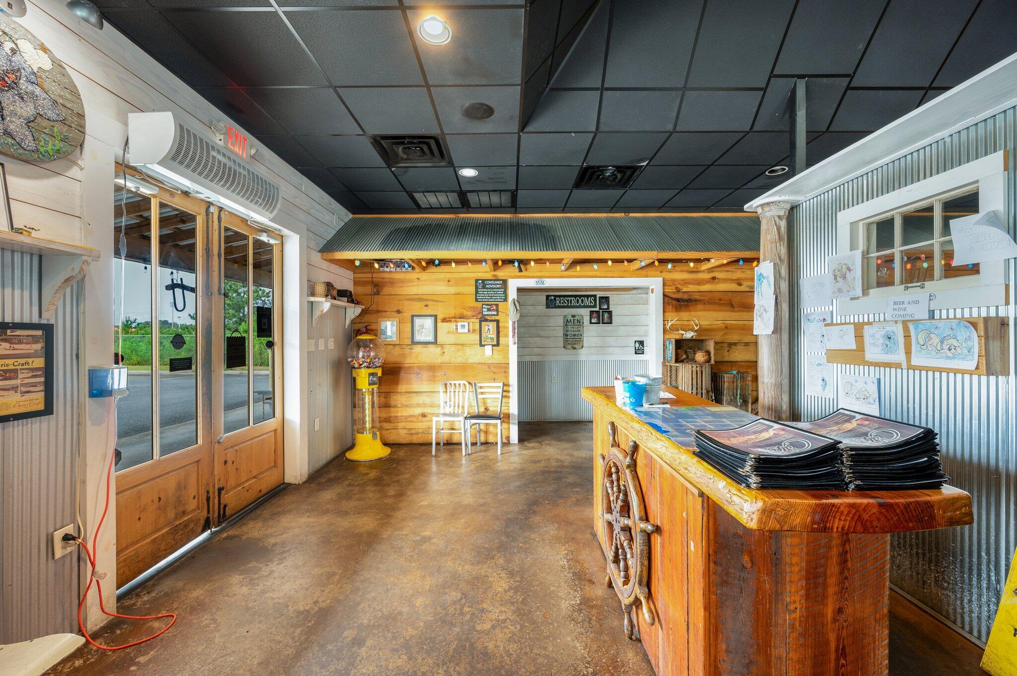 main property photo 8