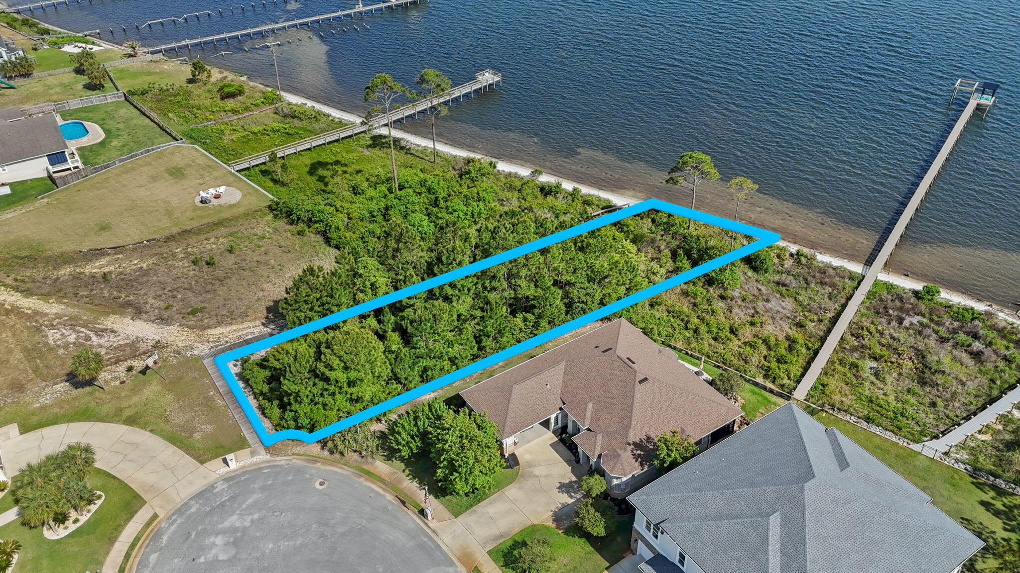 main property photo 22
