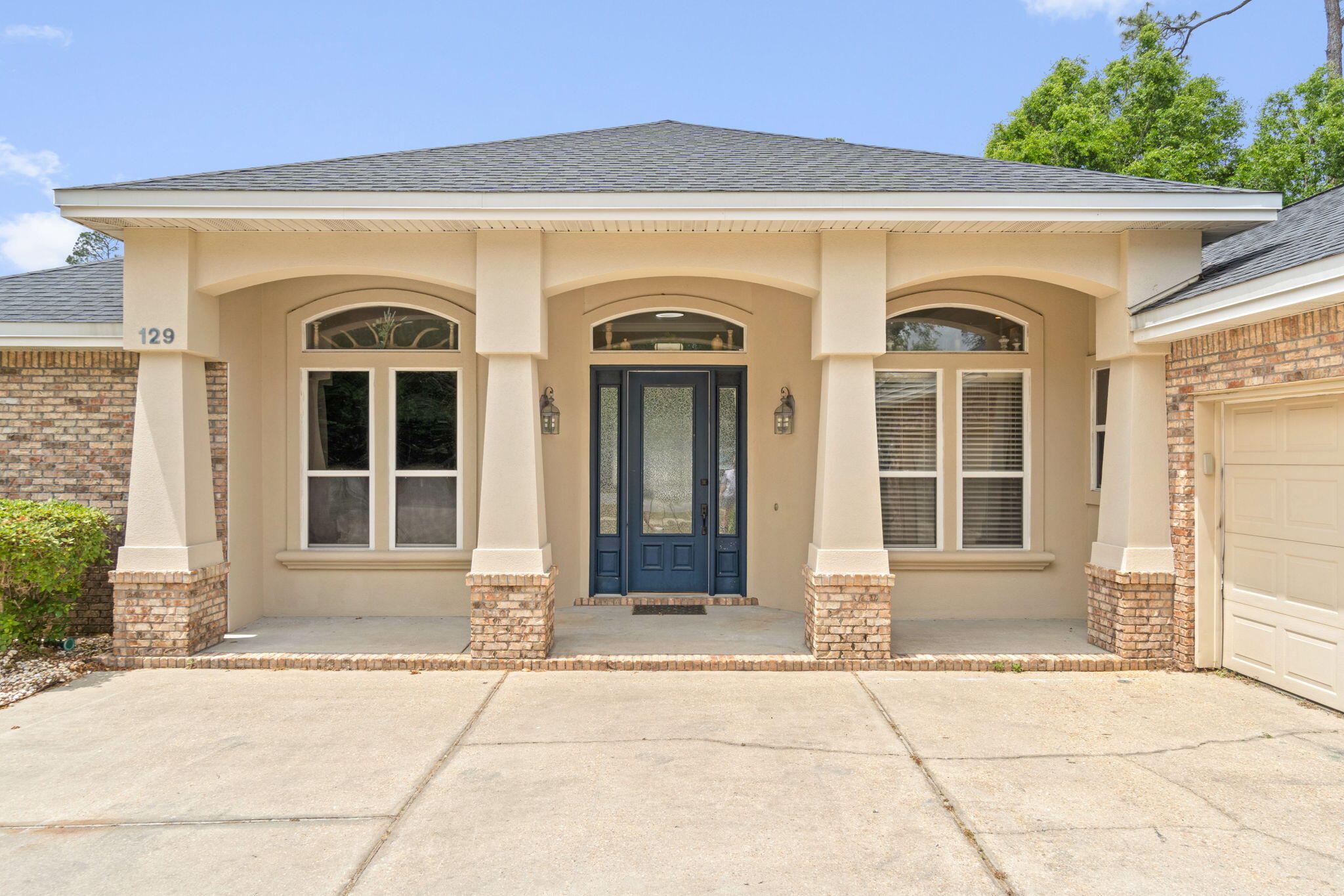 property viewer photo 2