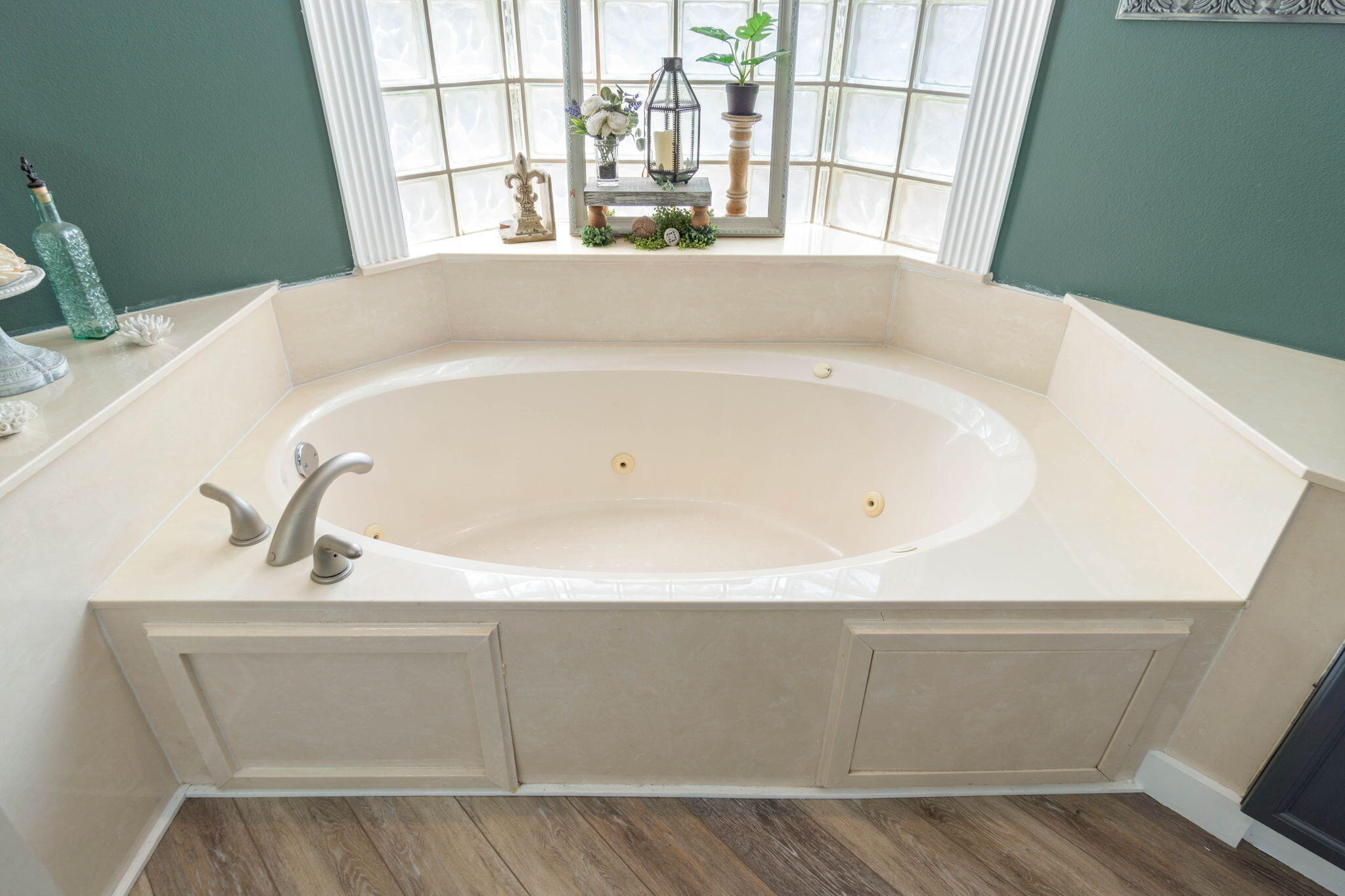 property viewer photo 40