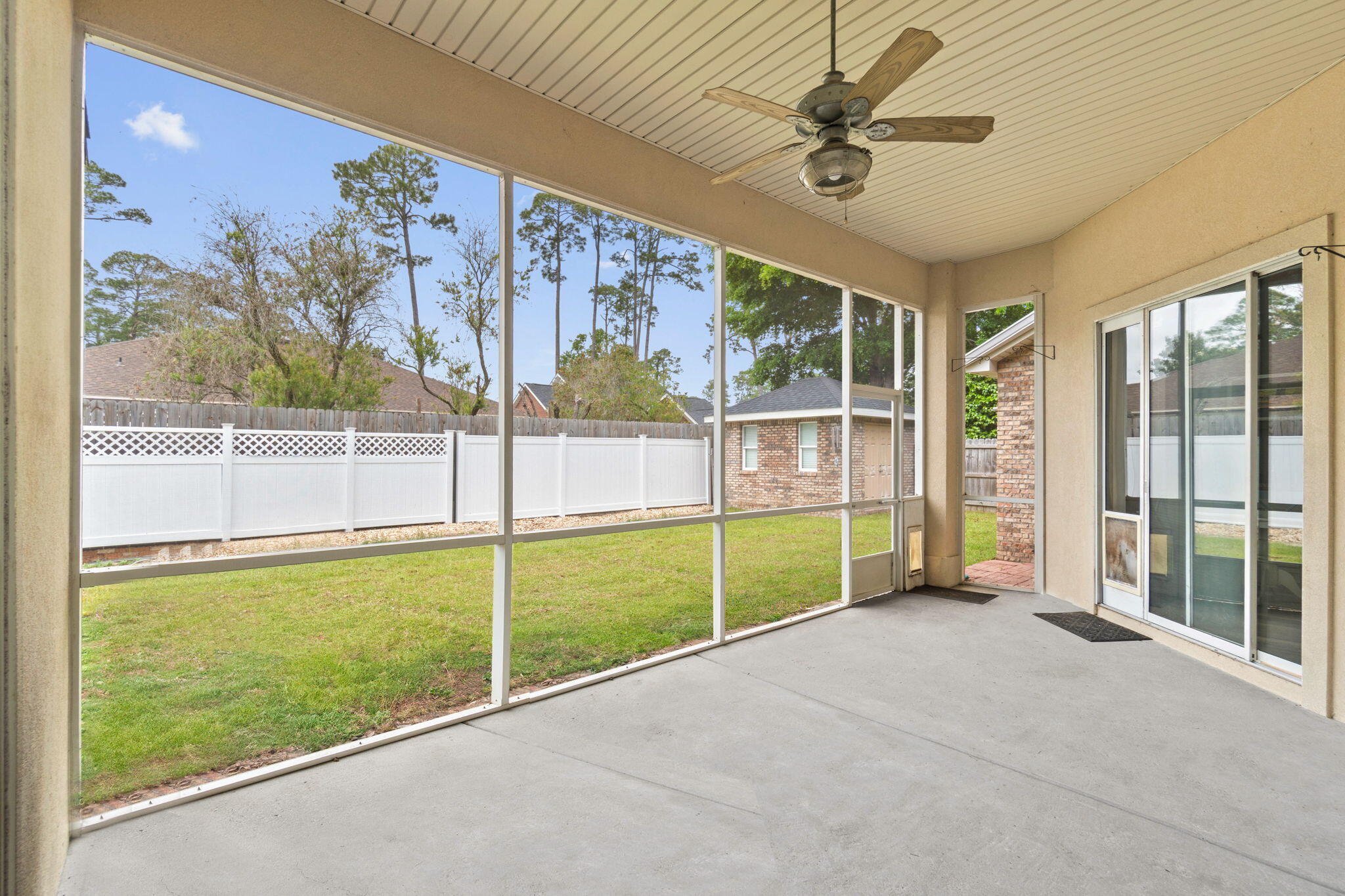 property viewer photo 44