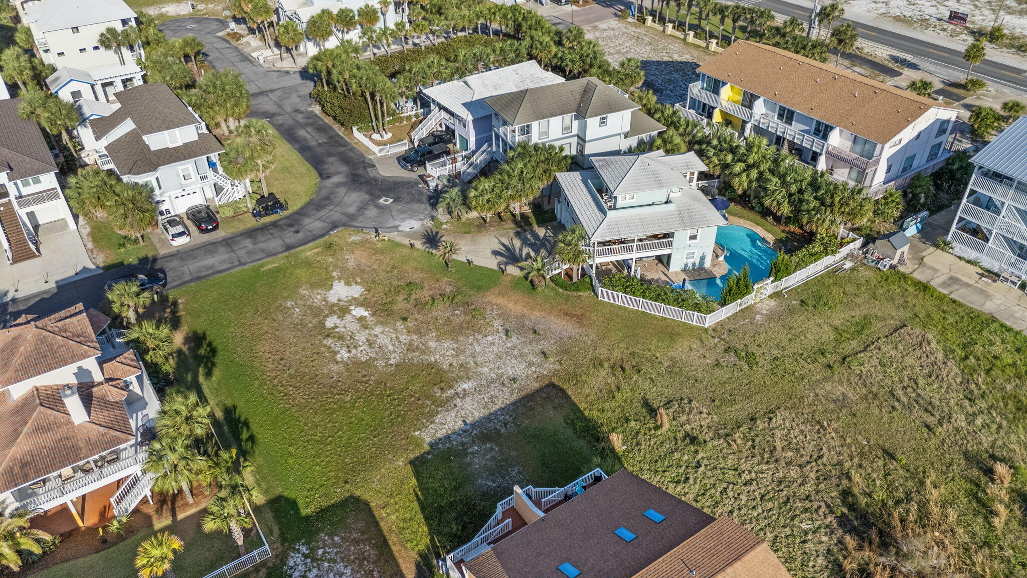 main property photo 4