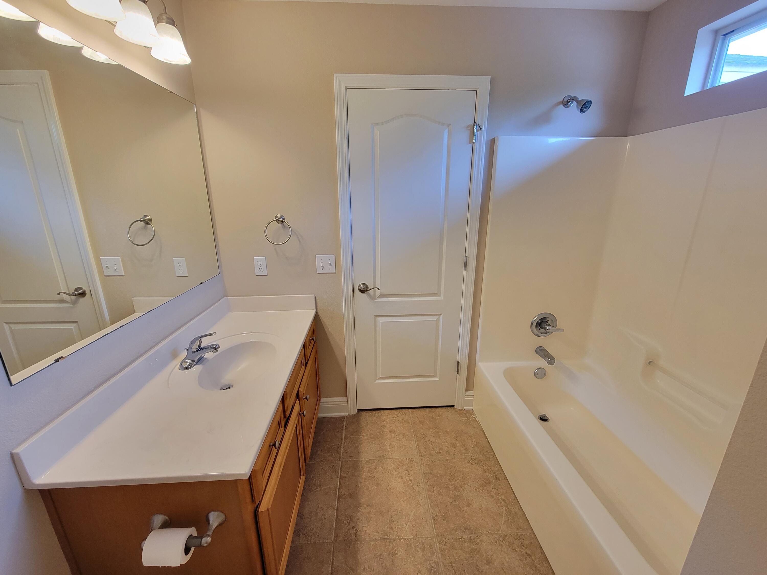 property viewer photo 14