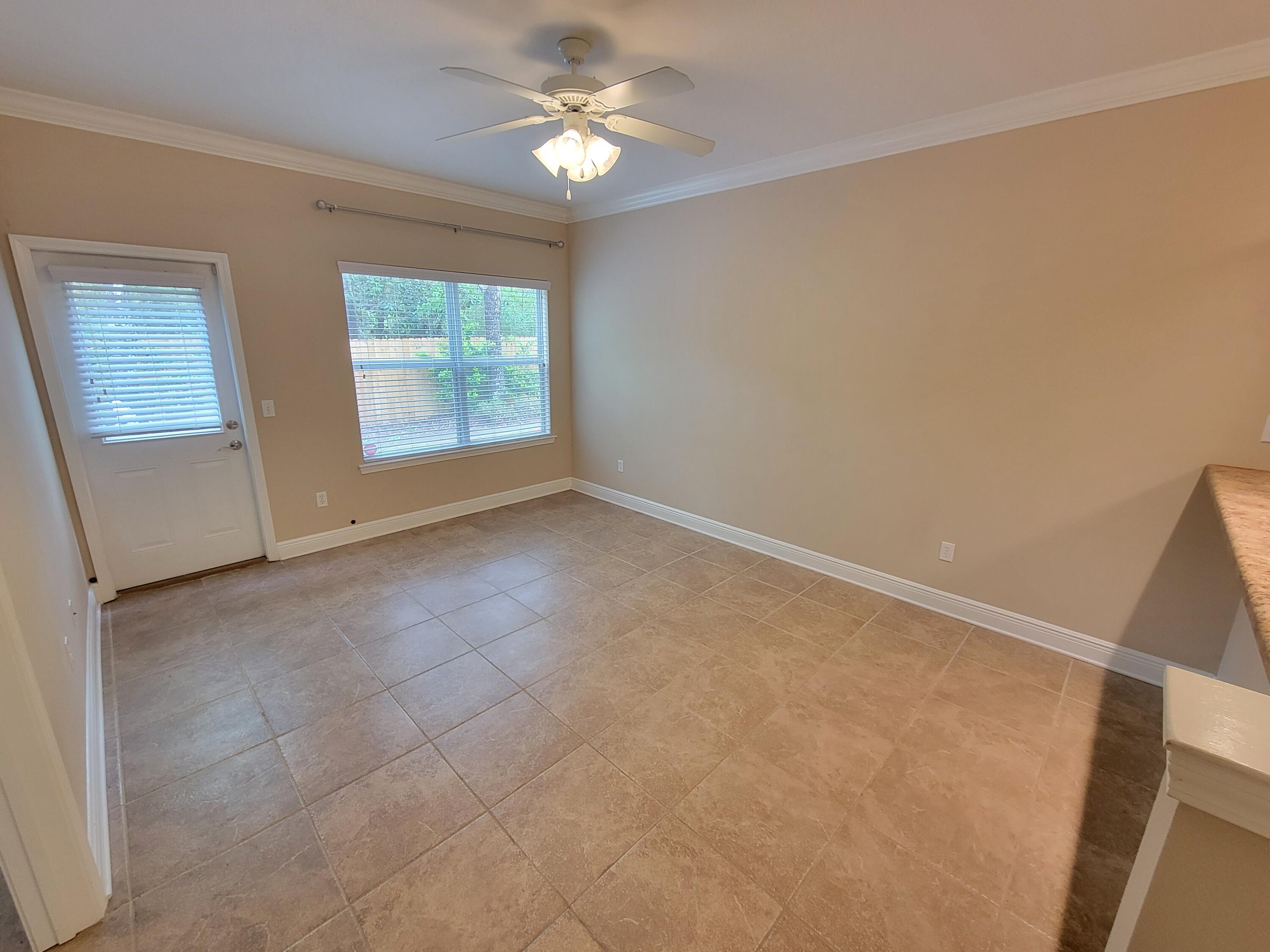 property viewer photo 9