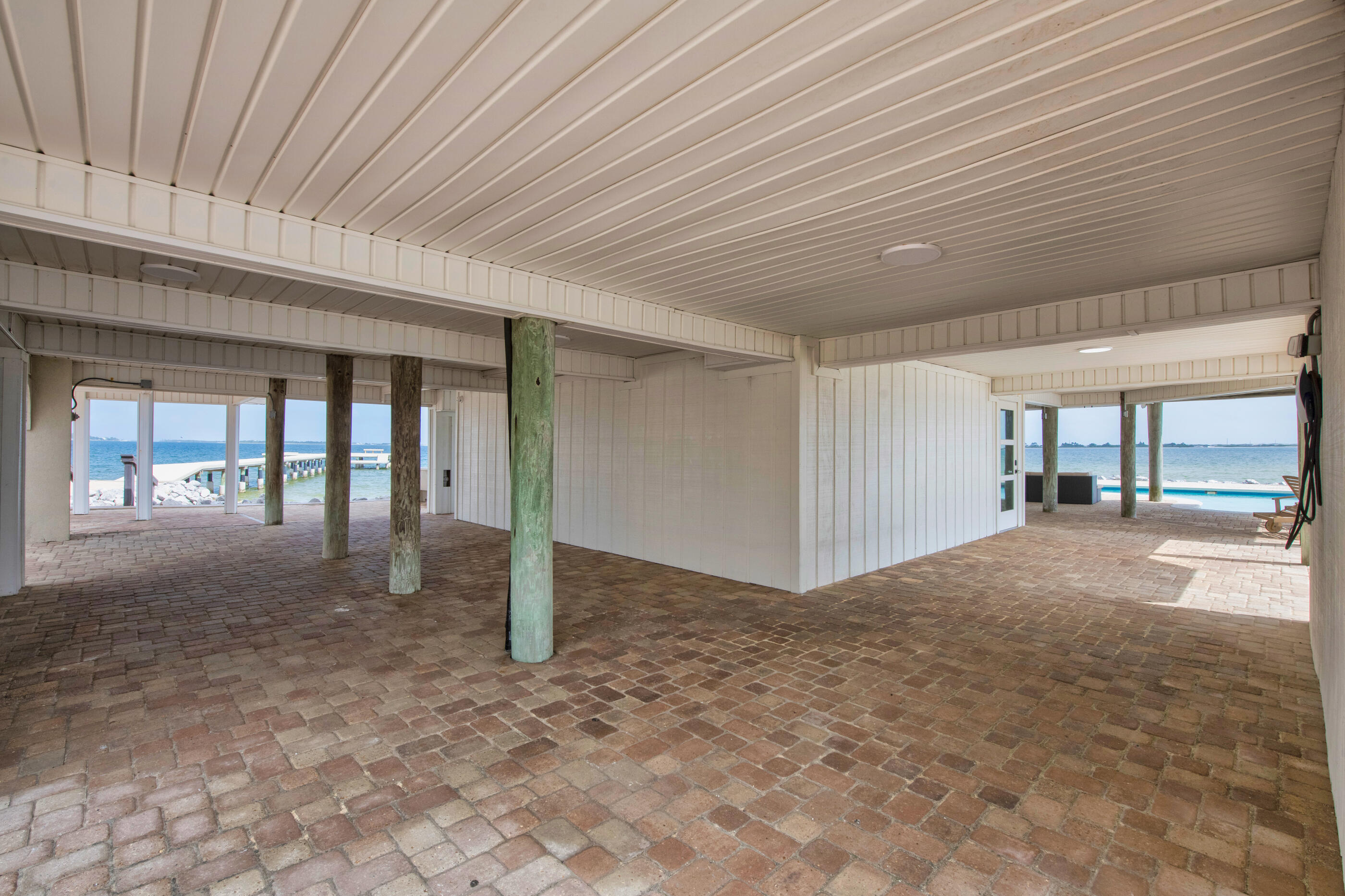 main property photo 103