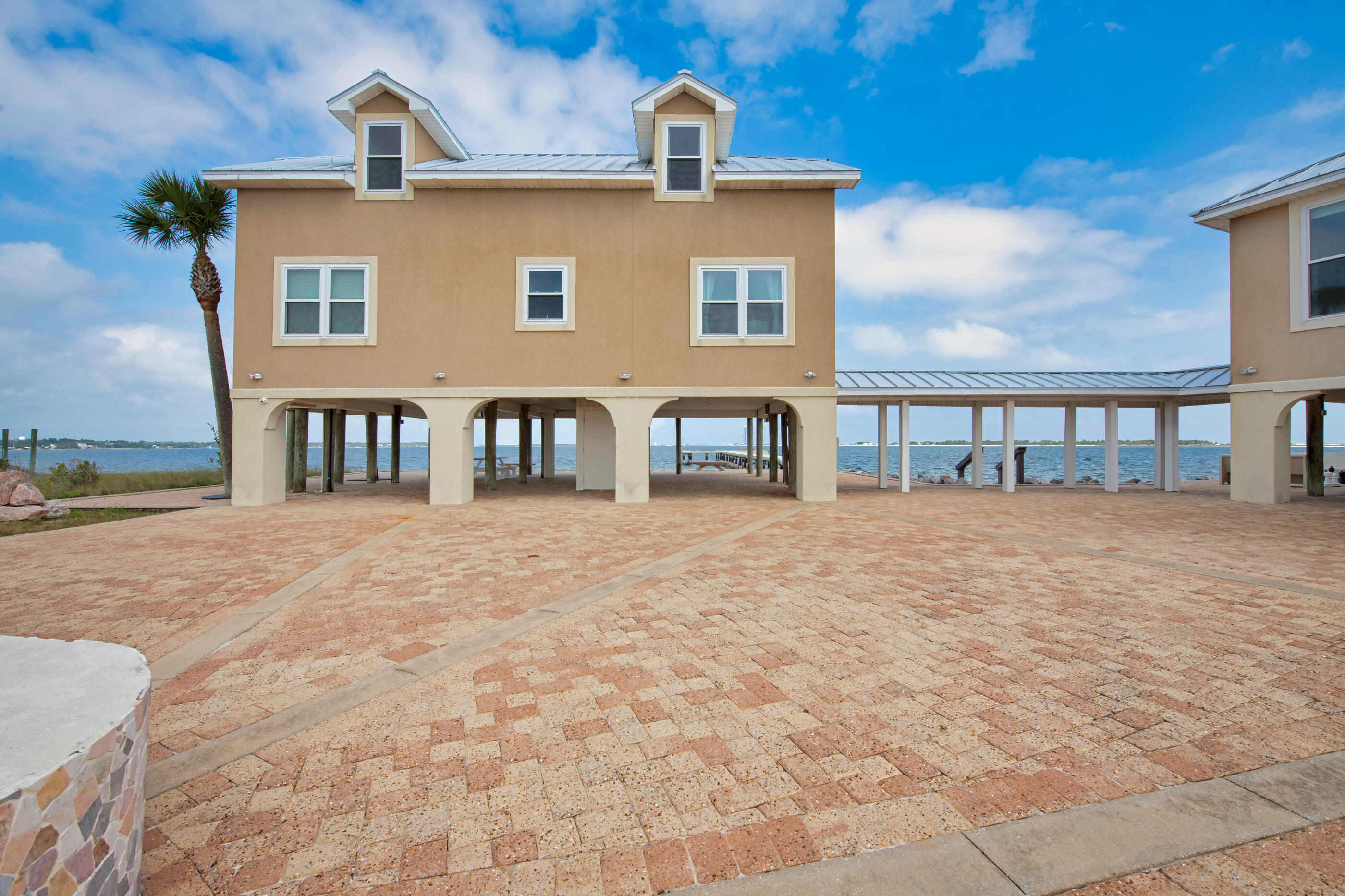 main property photo 62
