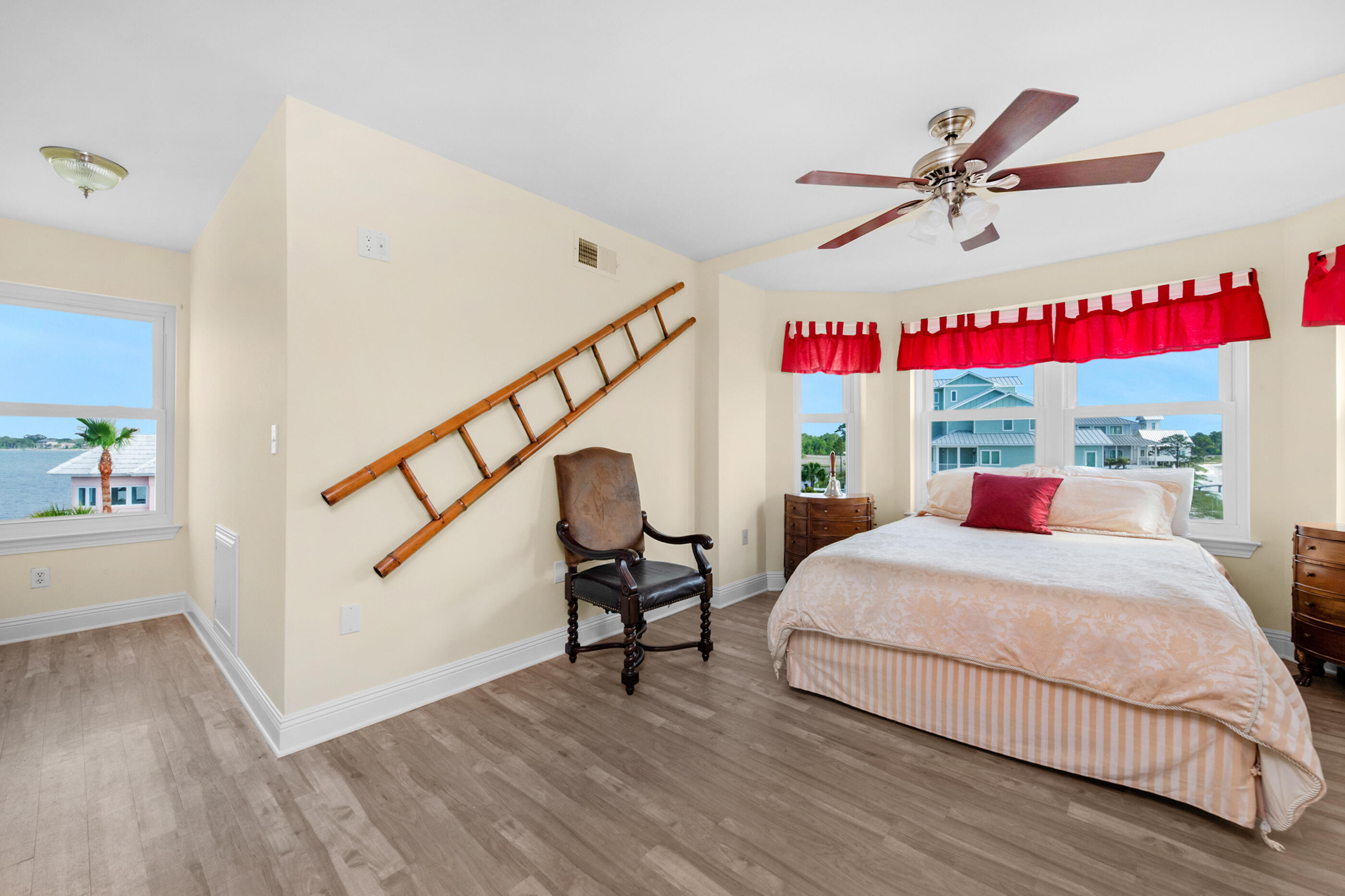 main property photo 84