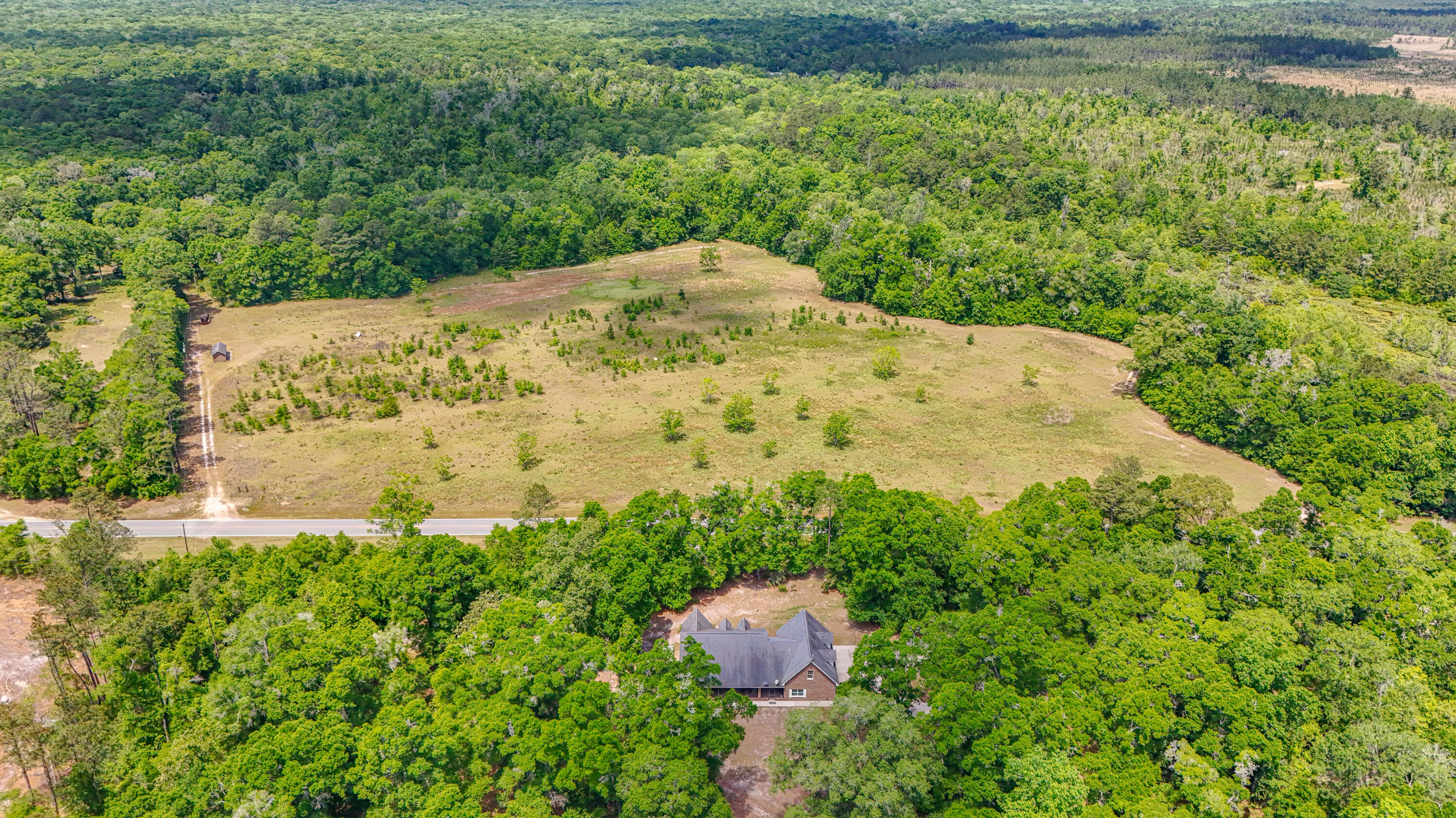 main property photo 48