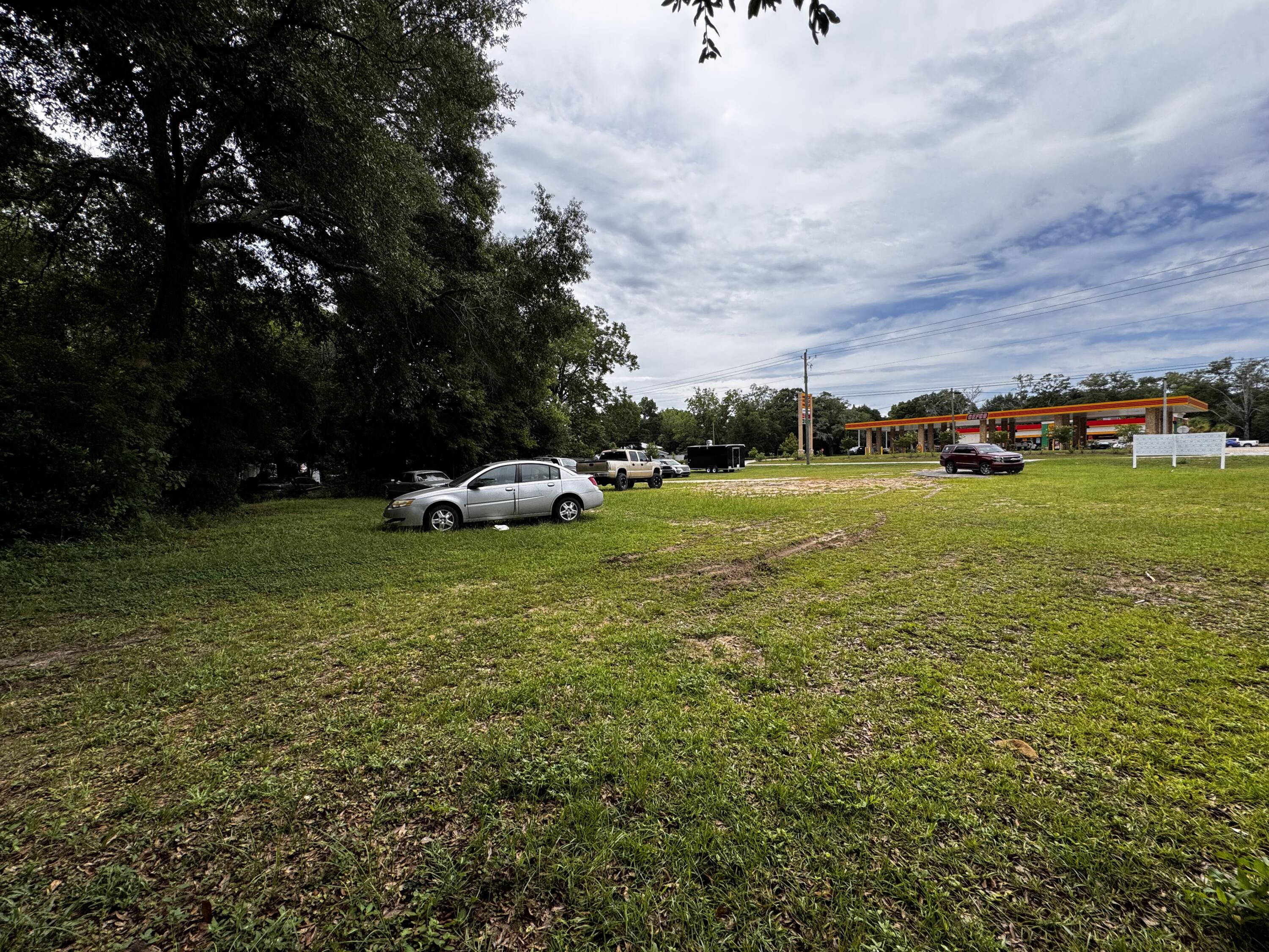 main property photo 14