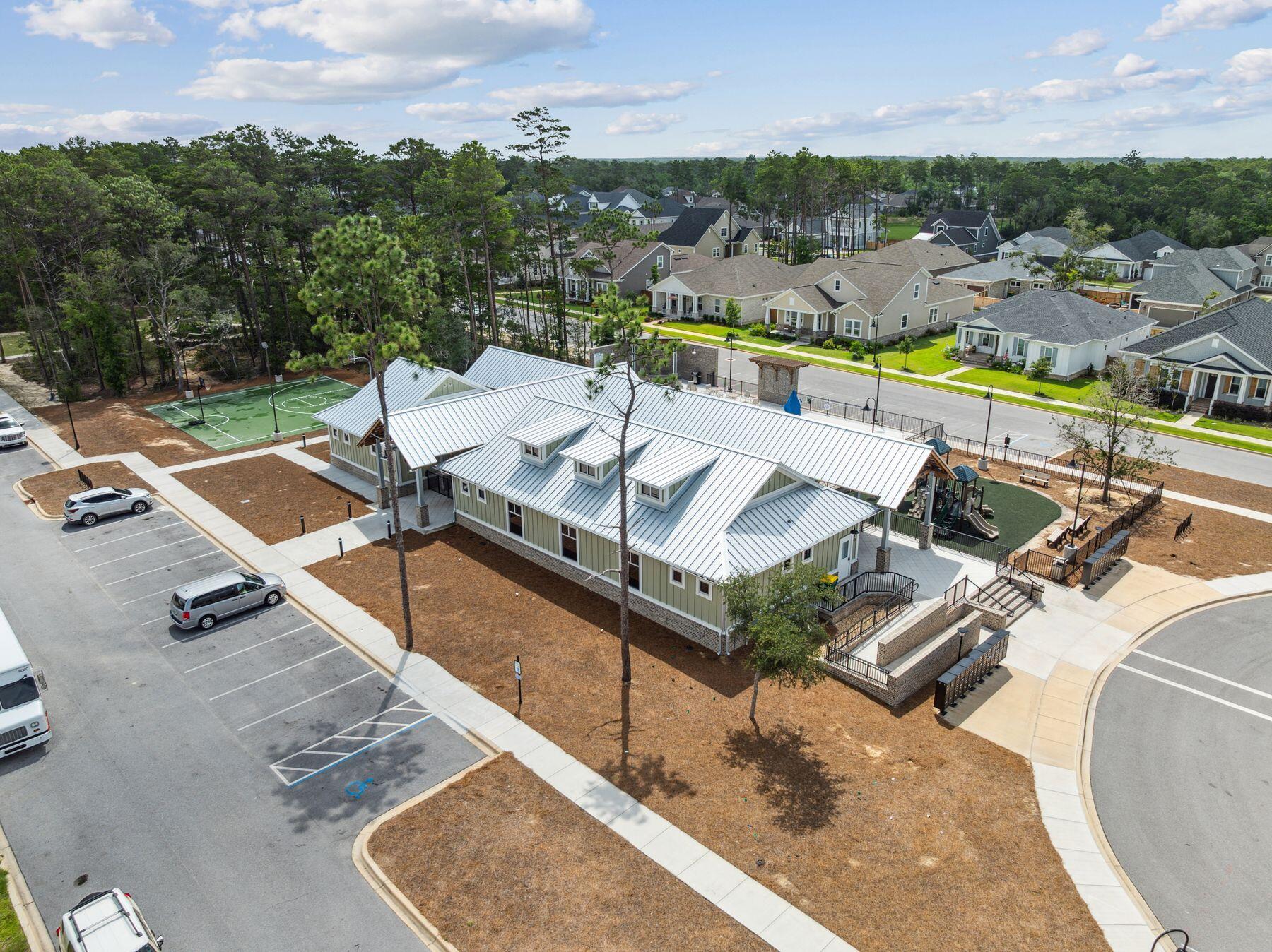 main property photo 50