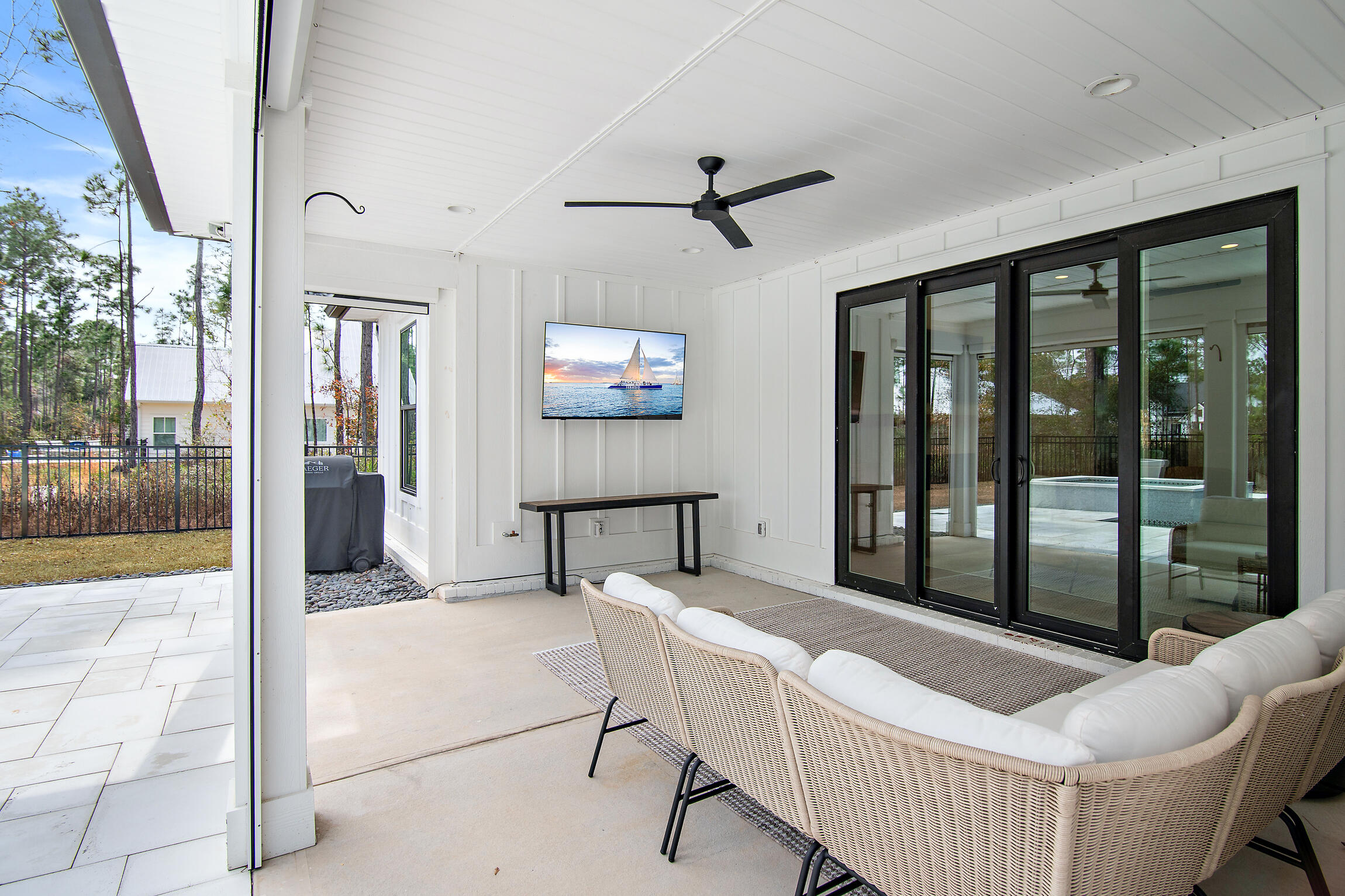 property viewer photo 38